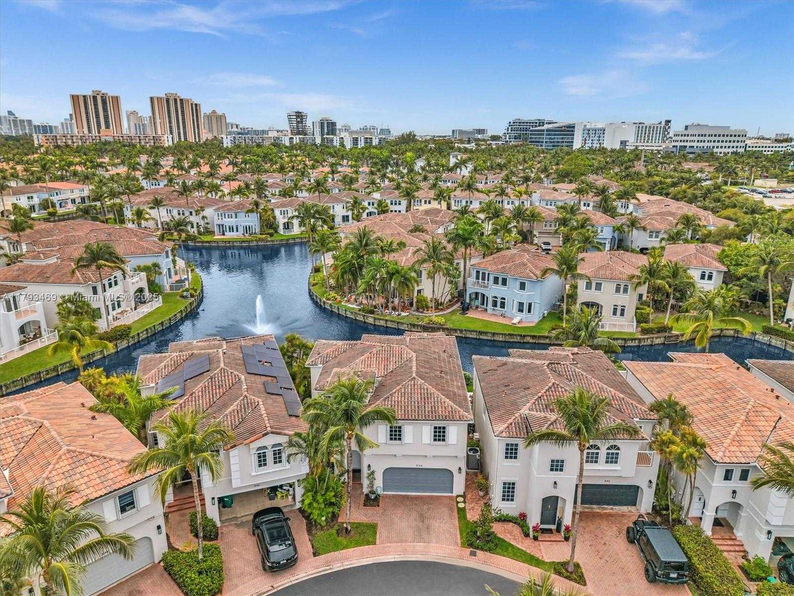 Small Image of 3144 NORTH EAST 212TH ST, Aventura Number 27