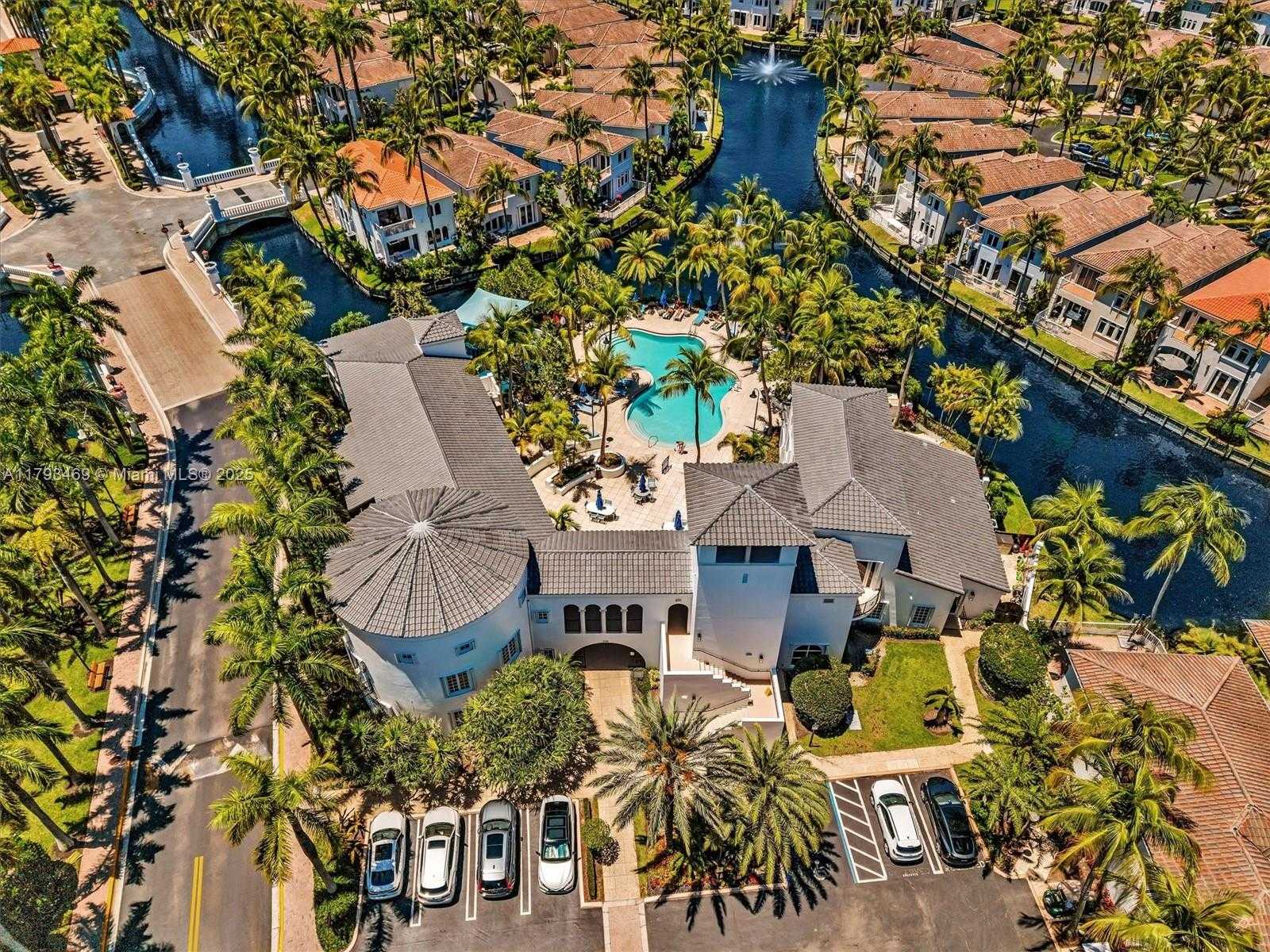 Small Image of 3144 NORTH EAST 212TH ST, Aventura Number 28