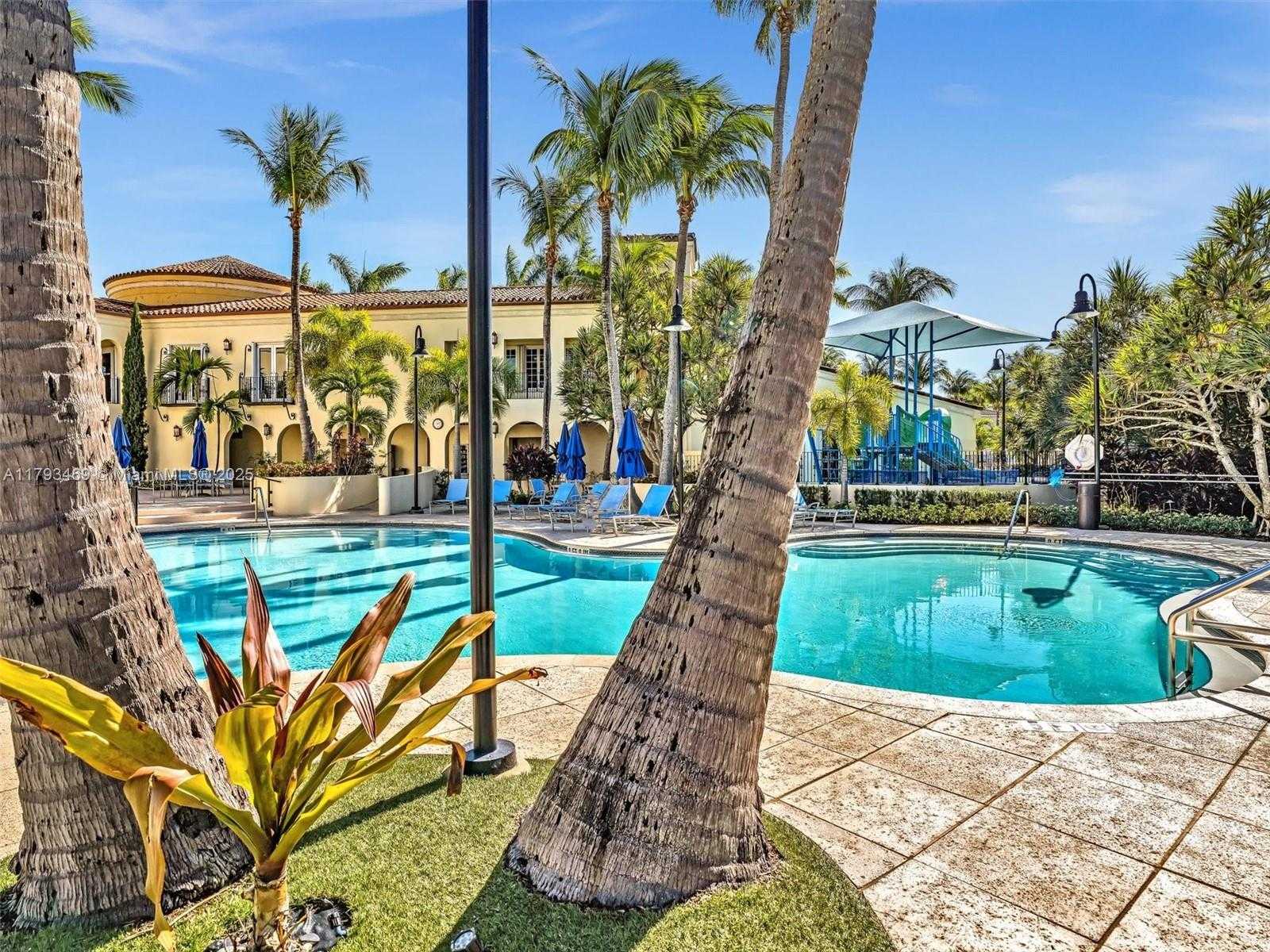 Small Image of 3144 NORTH EAST 212TH ST, Aventura Number 33