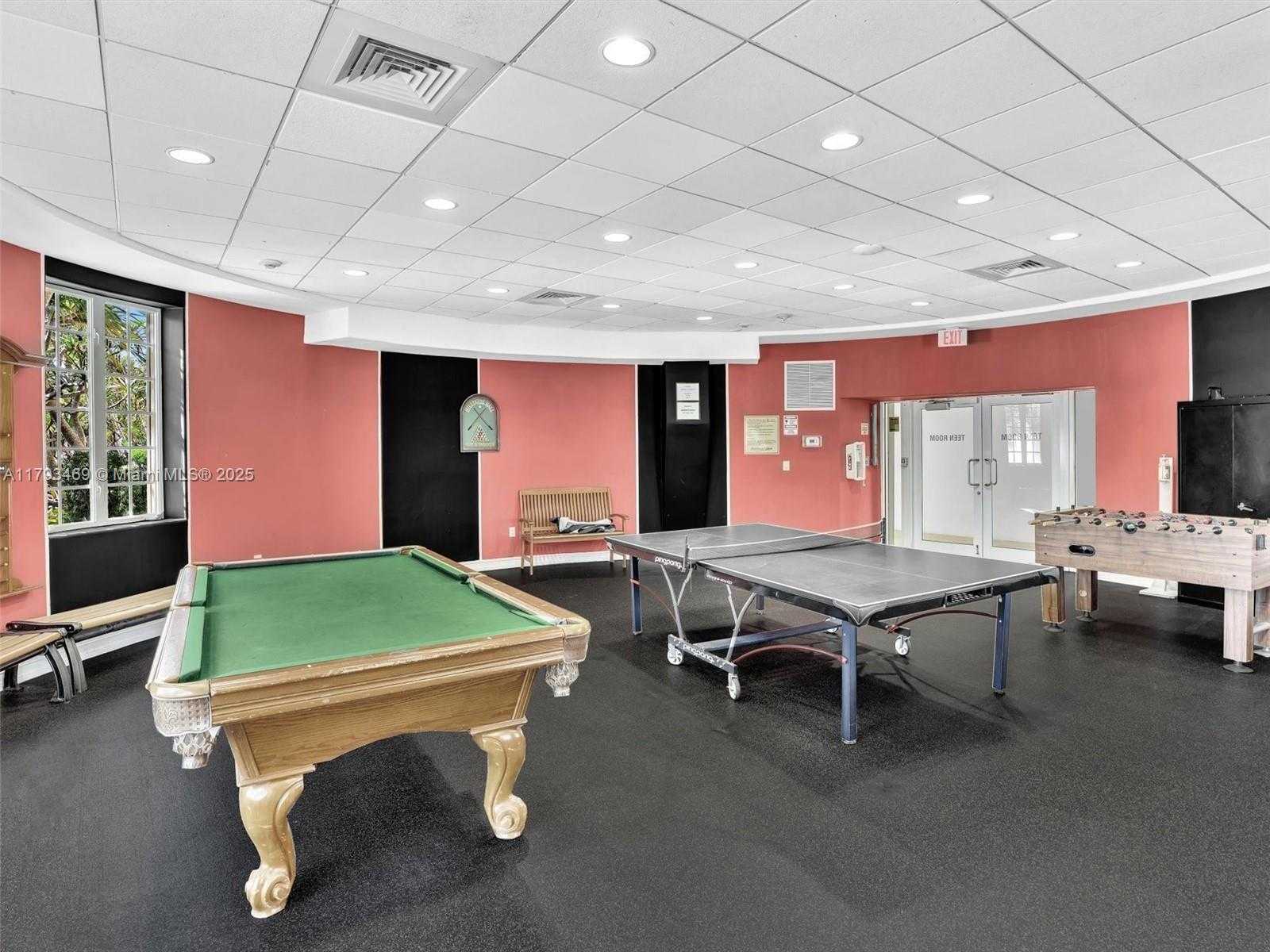 Small Image of 3144 NORTH EAST 212TH ST, Aventura Number 36