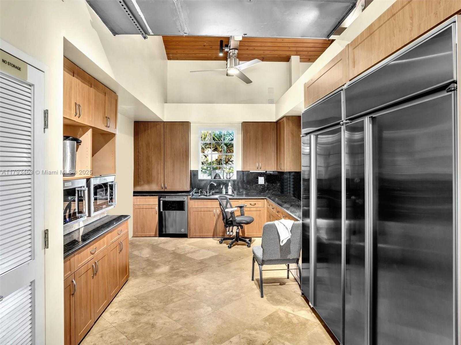 Small Image of 3144 NORTH EAST 212TH ST, Aventura Number 39