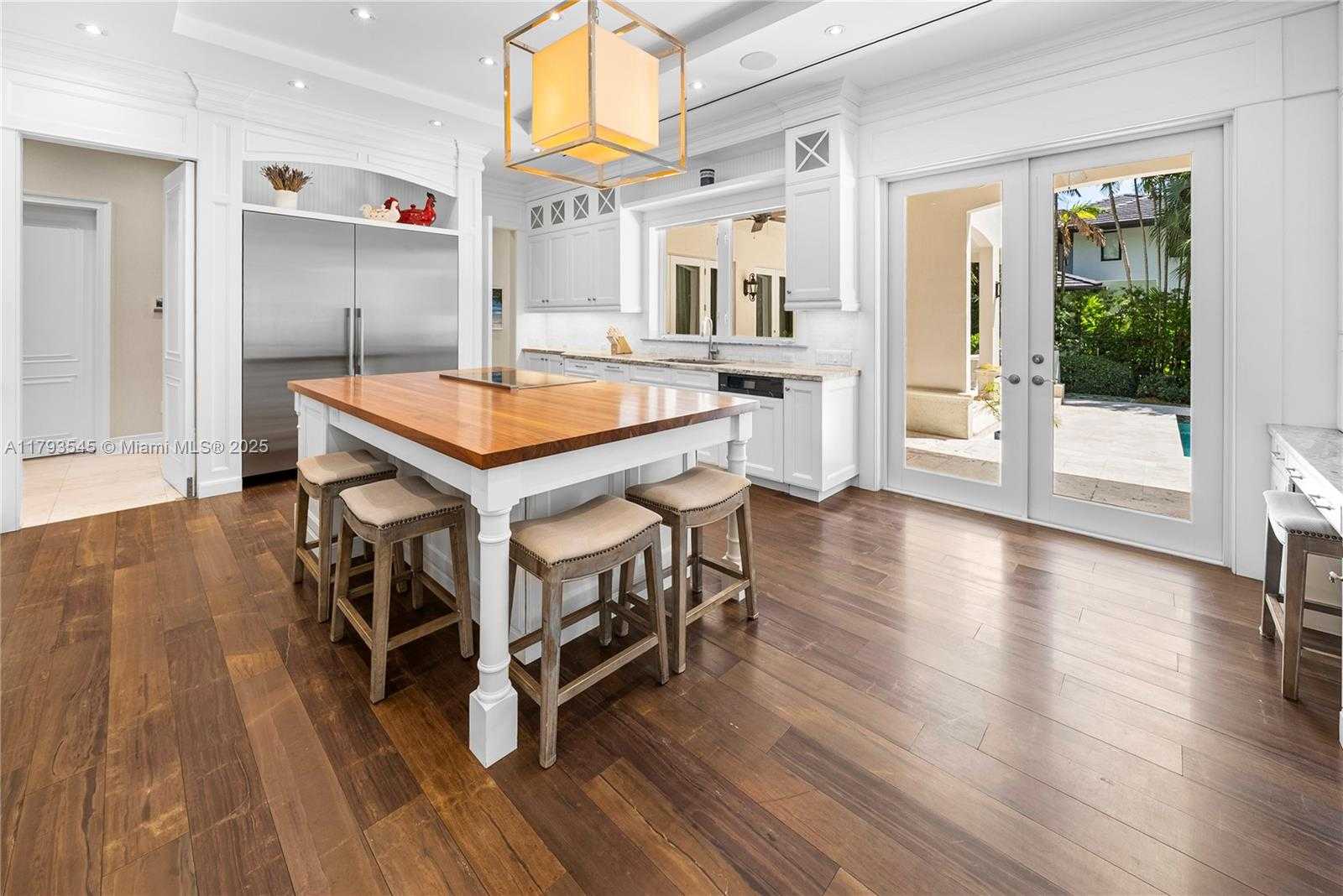 Small Image of 7120 MIRA FLORES AVE, Coral Gables Number 11