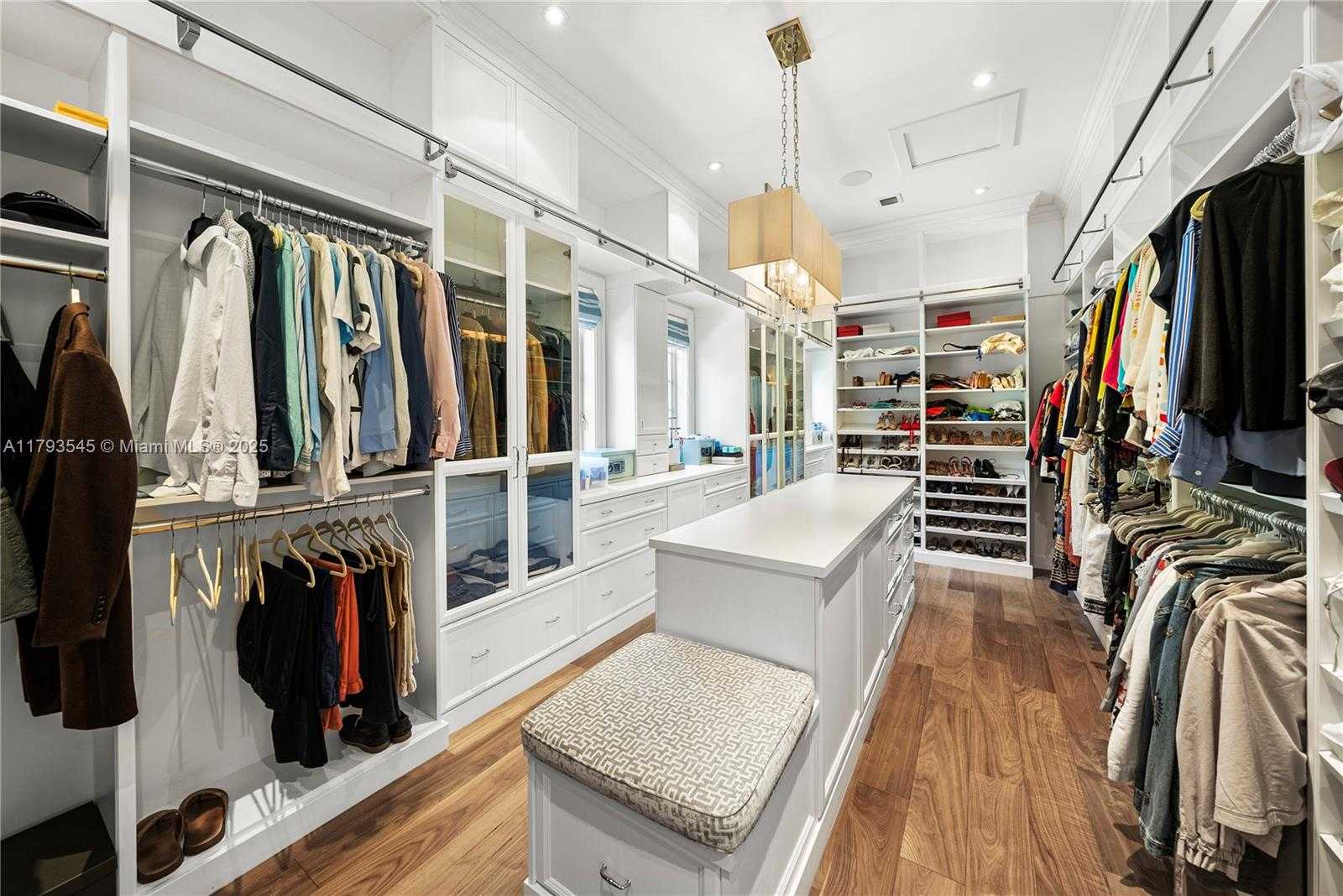 Small Image of 7120 MIRA FLORES AVE, Coral Gables Number 16