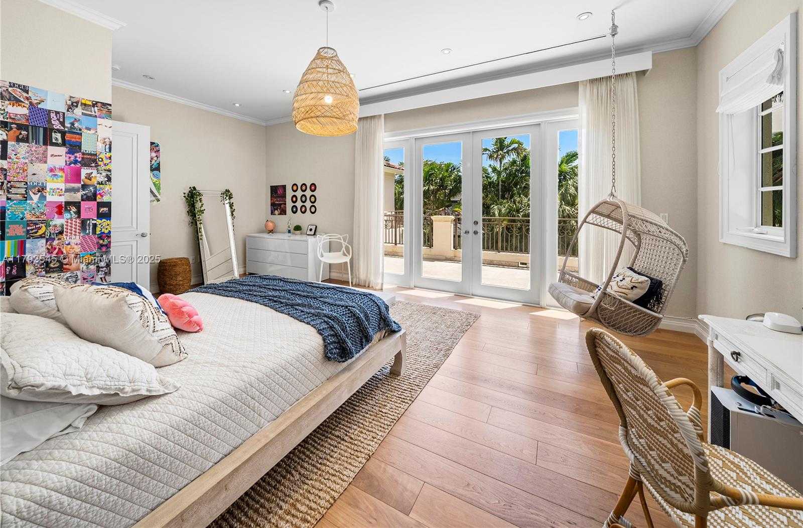 Small Image of 7120 MIRA FLORES AVE, Coral Gables Number 19