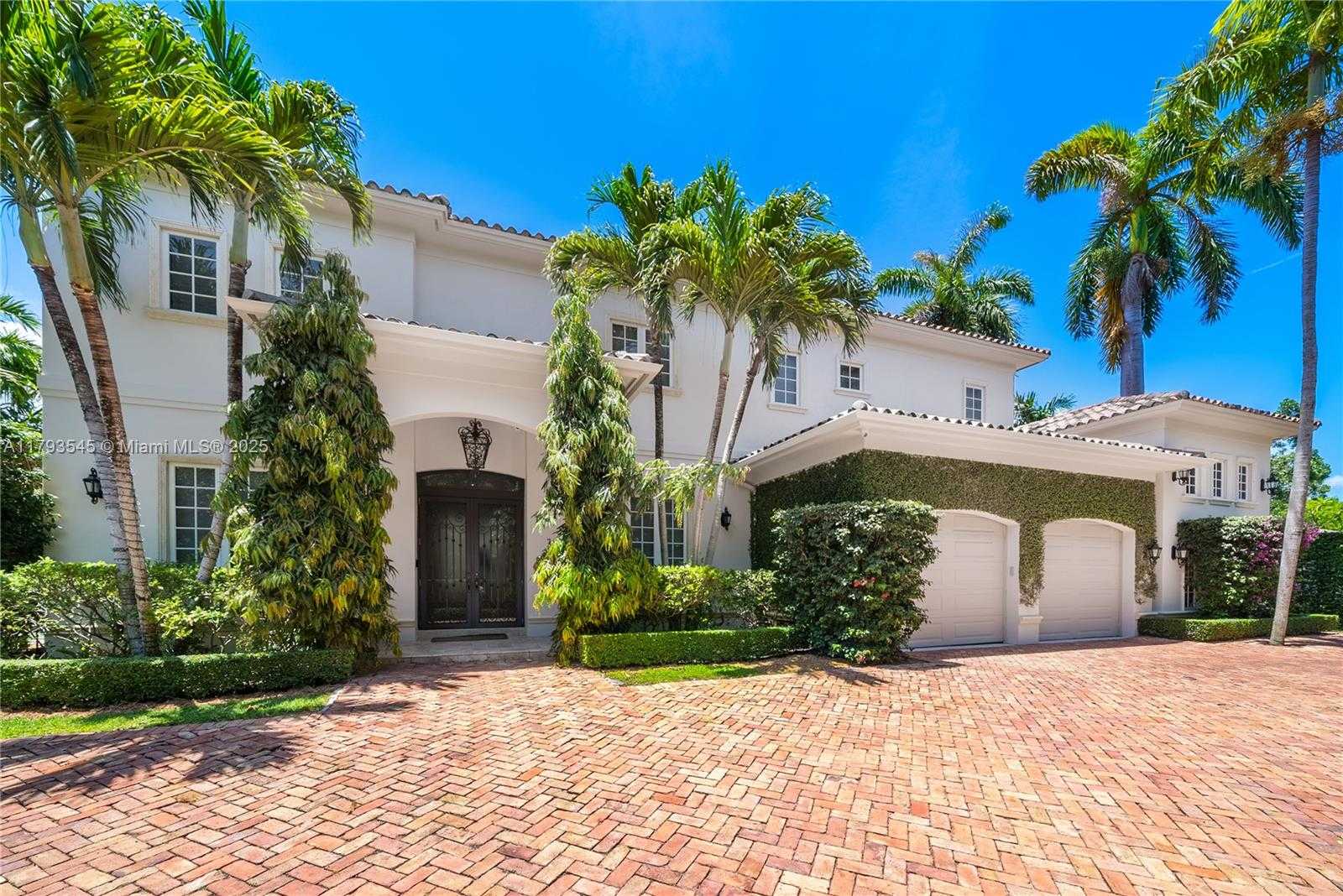 Small Image of 7120 MIRA FLORES AVE, Coral Gables Number 2