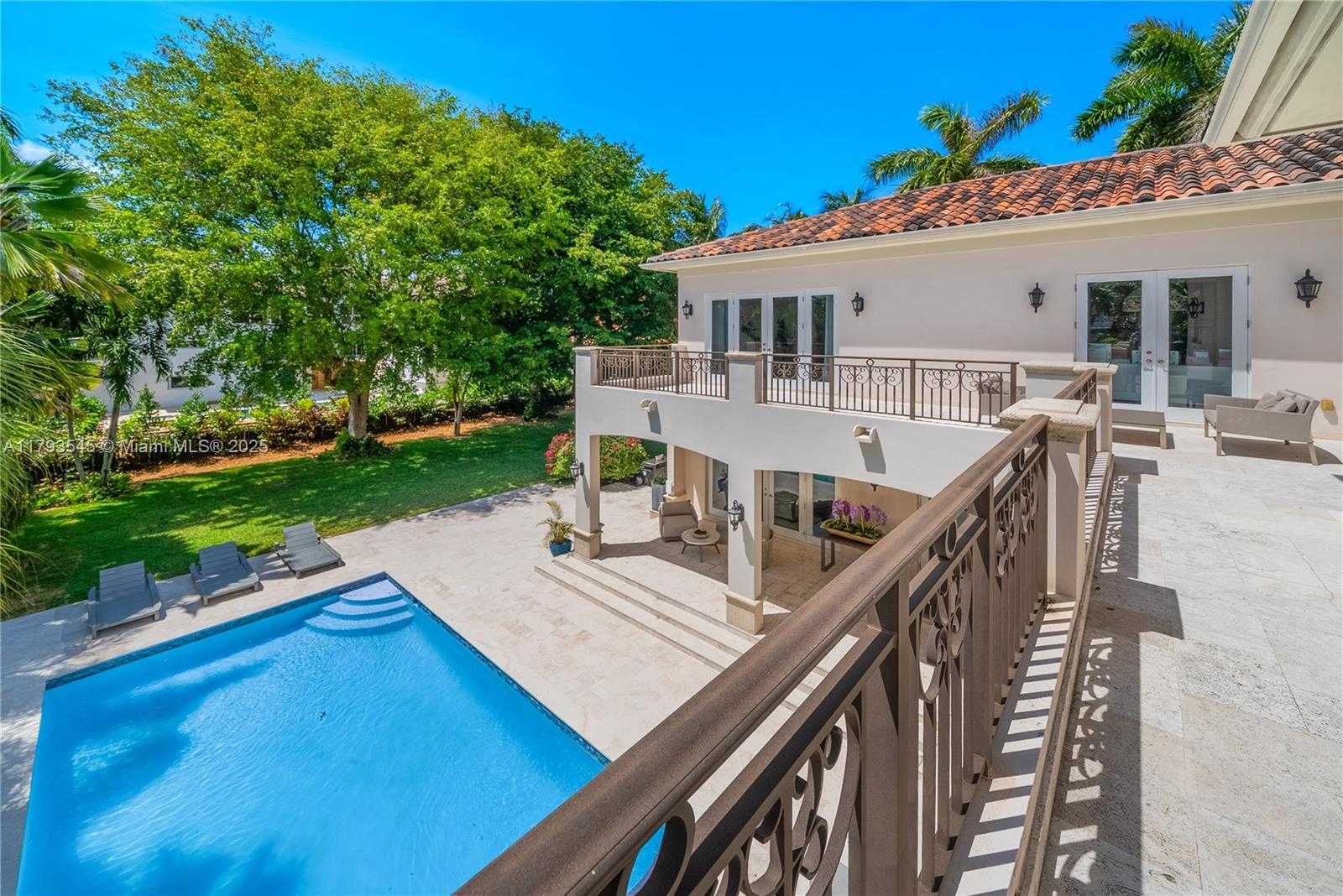Small Image of 7120 MIRA FLORES AVE, Coral Gables Number 23