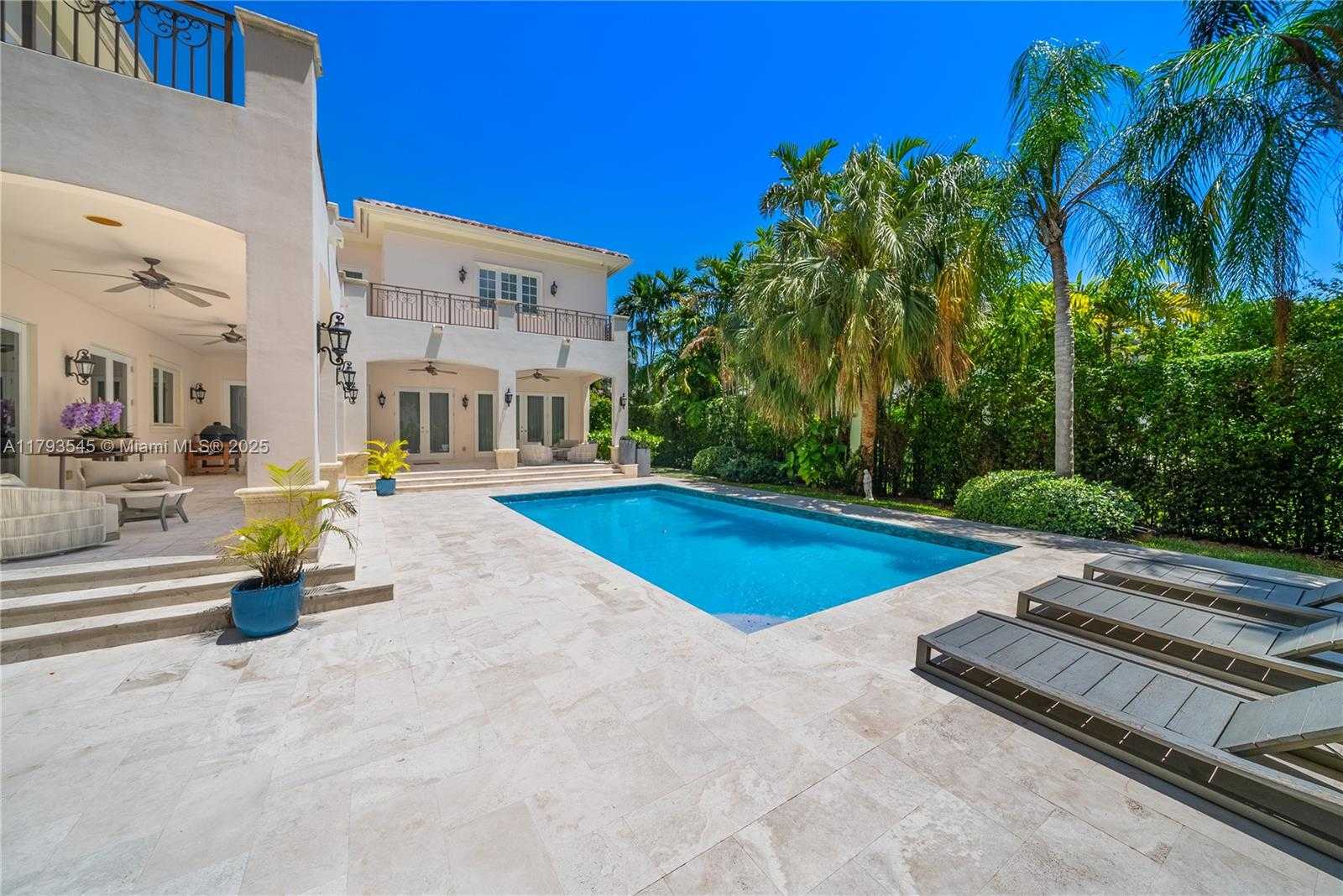 Small Image of 7120 MIRA FLORES AVE, Coral Gables Number 5
