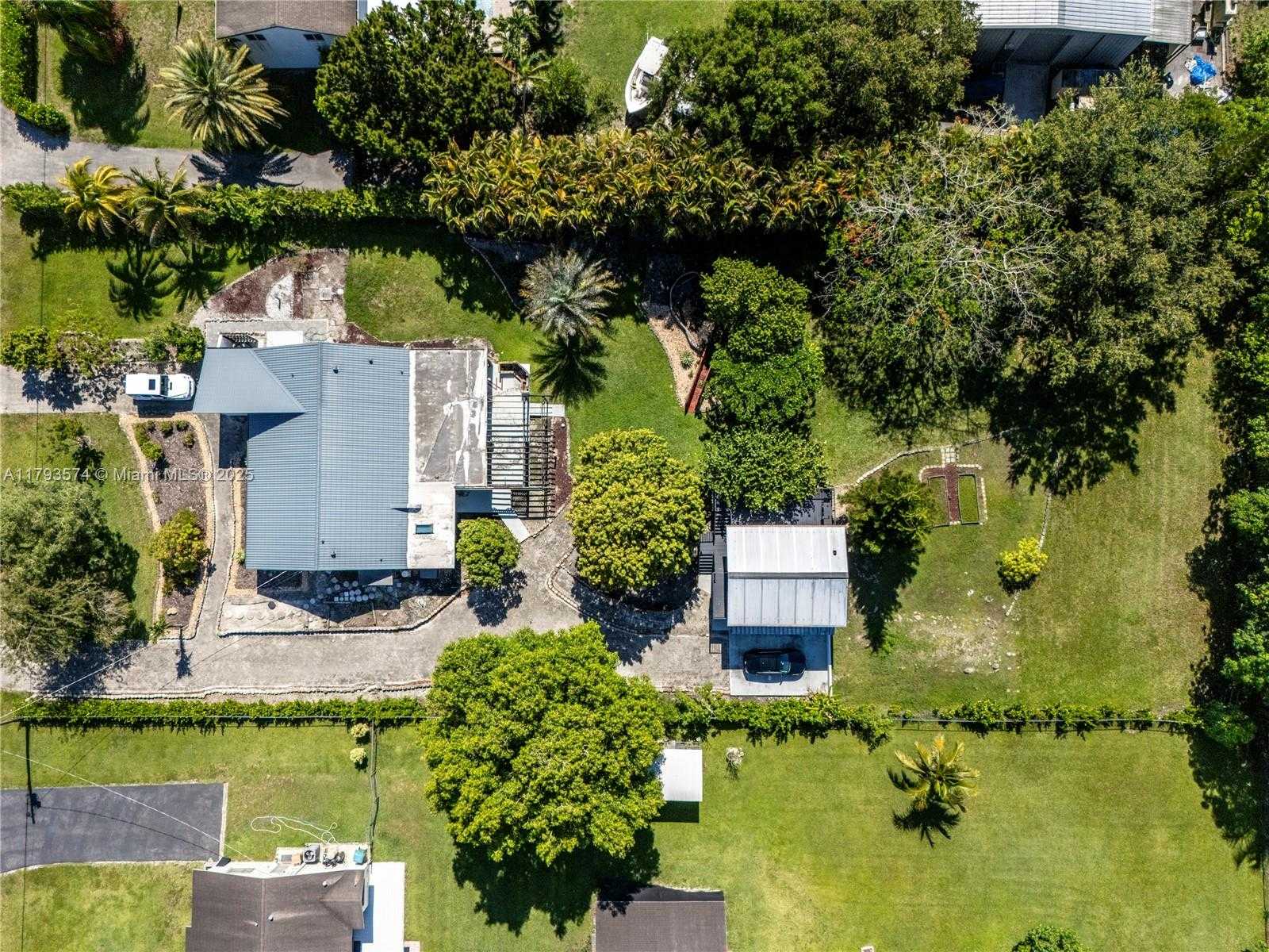 Small Image of 14840 SOUTH WEST 21ST ST, Davie Number 44