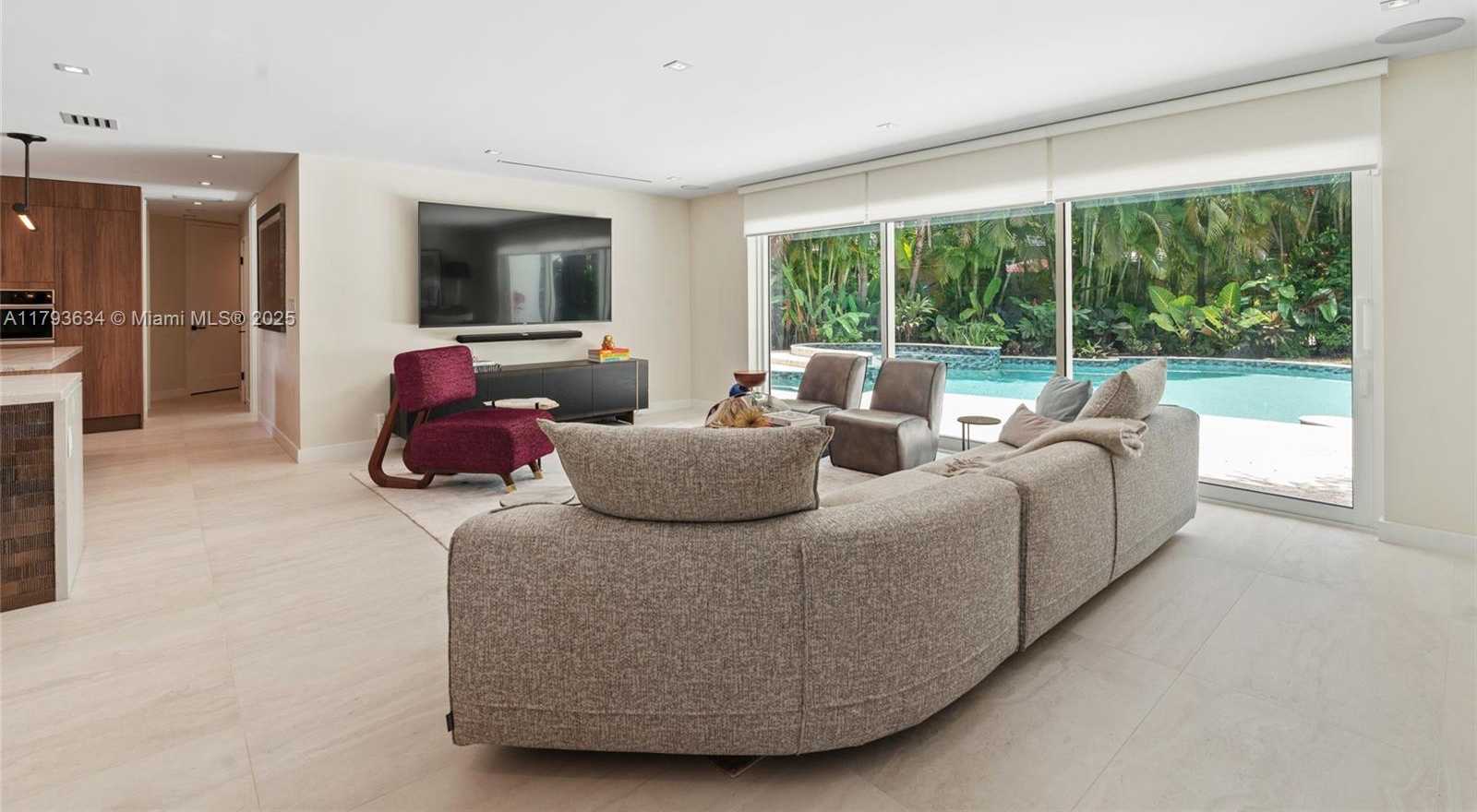 Small Image of 1075 NORTH EAST 99TH ST, Miami Shores Number 13
