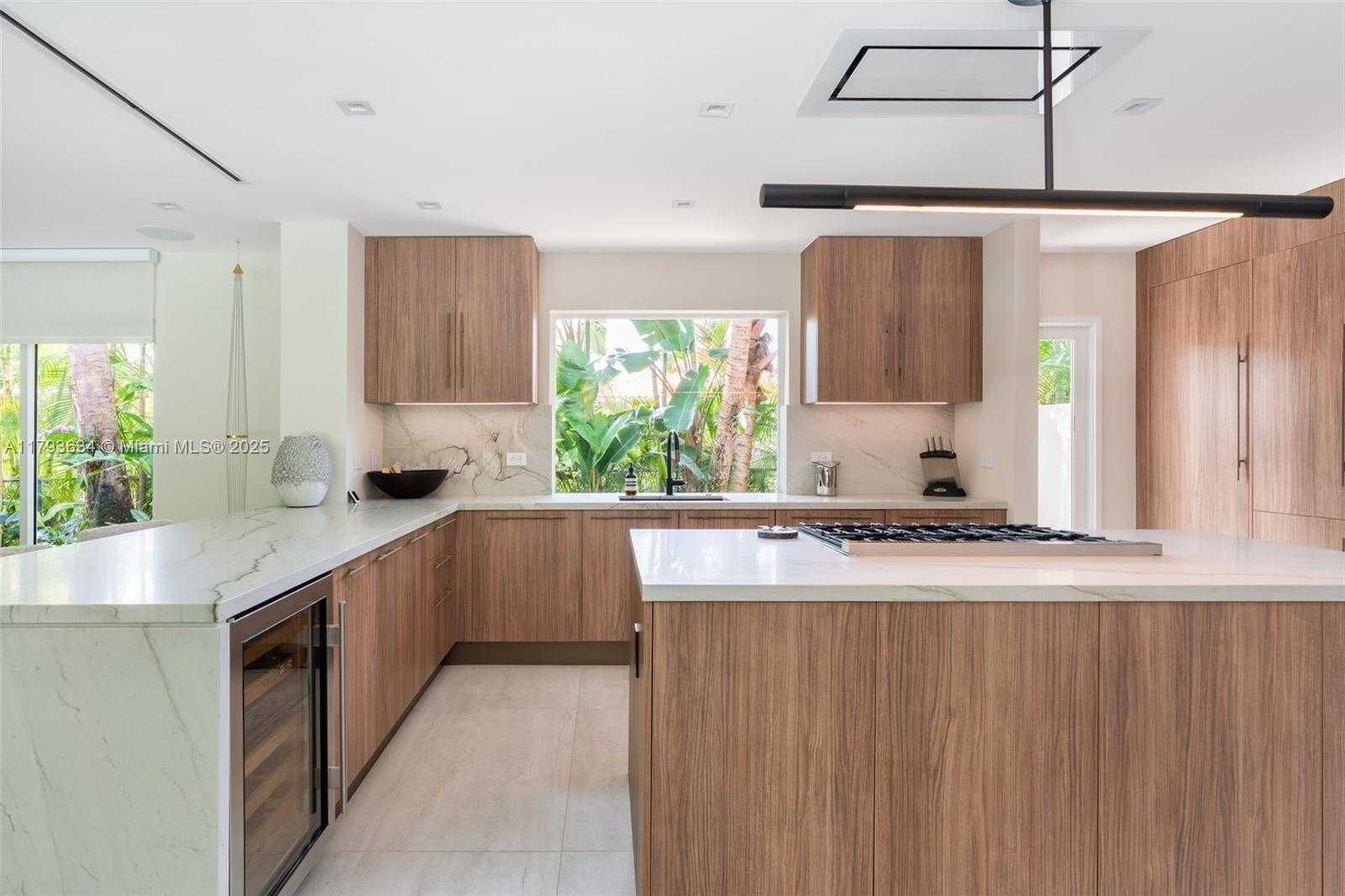 Small Image of 1075 NORTH EAST 99TH ST, Miami Shores Number 18
