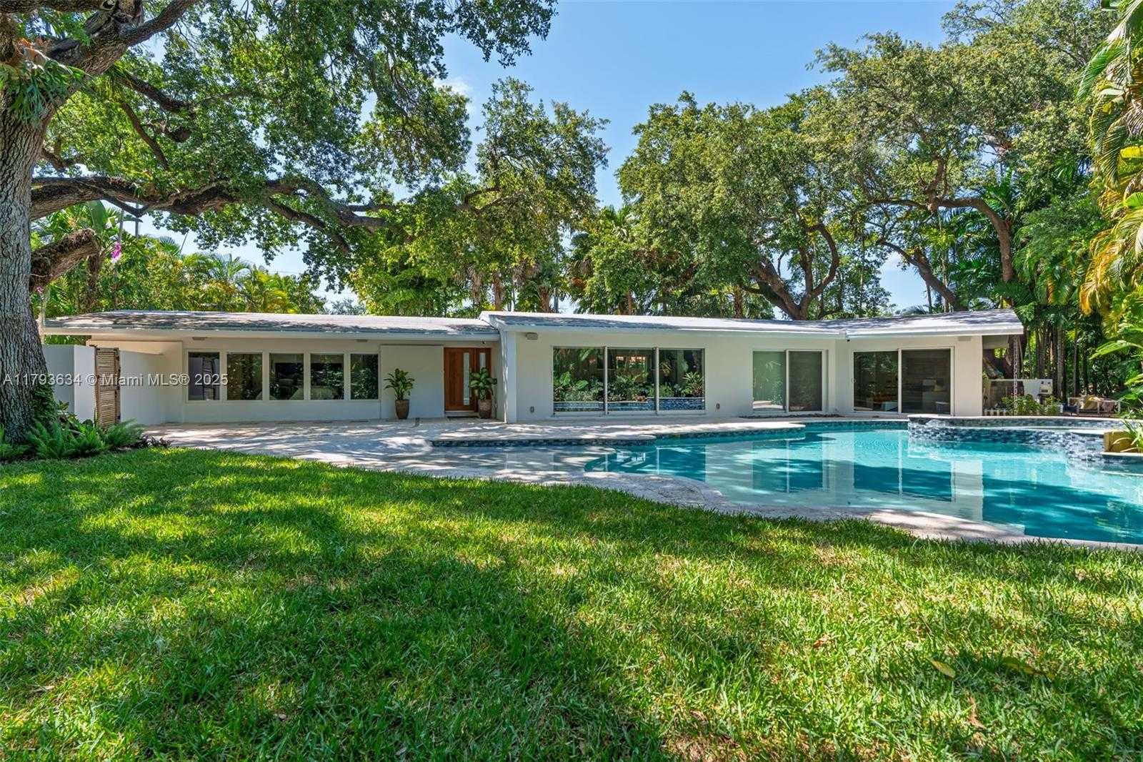 Small Image of 1075 NORTH EAST 99TH ST, Miami Shores Number 35