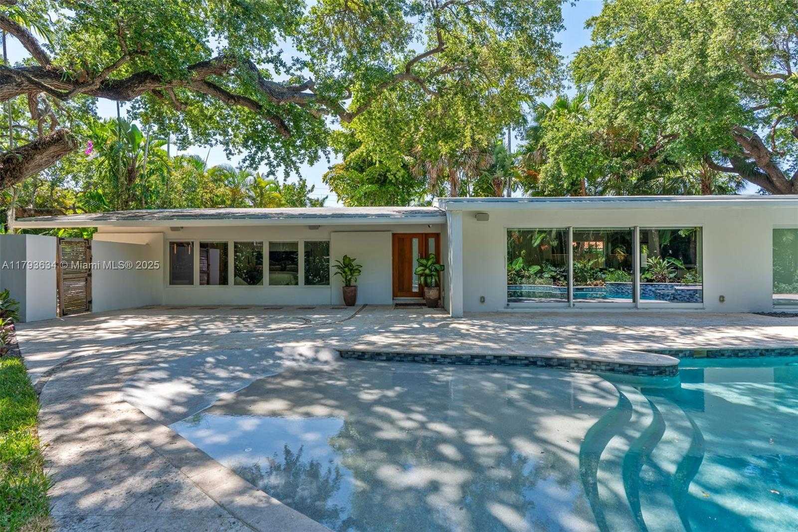 Small Image of 1075 NORTH EAST 99TH ST, Miami Shores Number 43