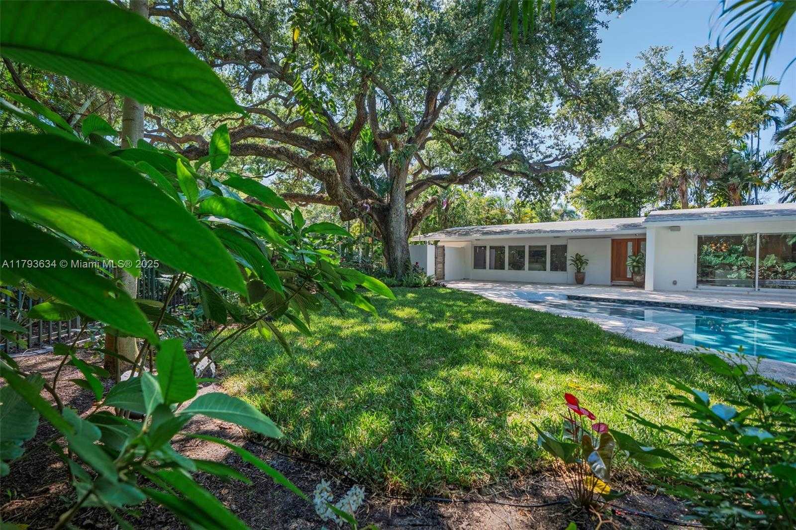 Small Image of 1075 NORTH EAST 99TH ST, Miami Shores Number 44