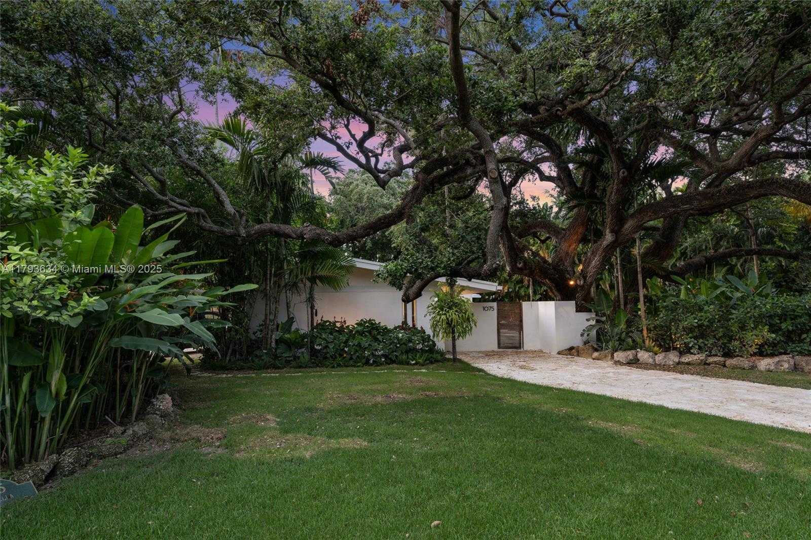 Small Image of 1075 NORTH EAST 99TH ST, Miami Shores Number 47