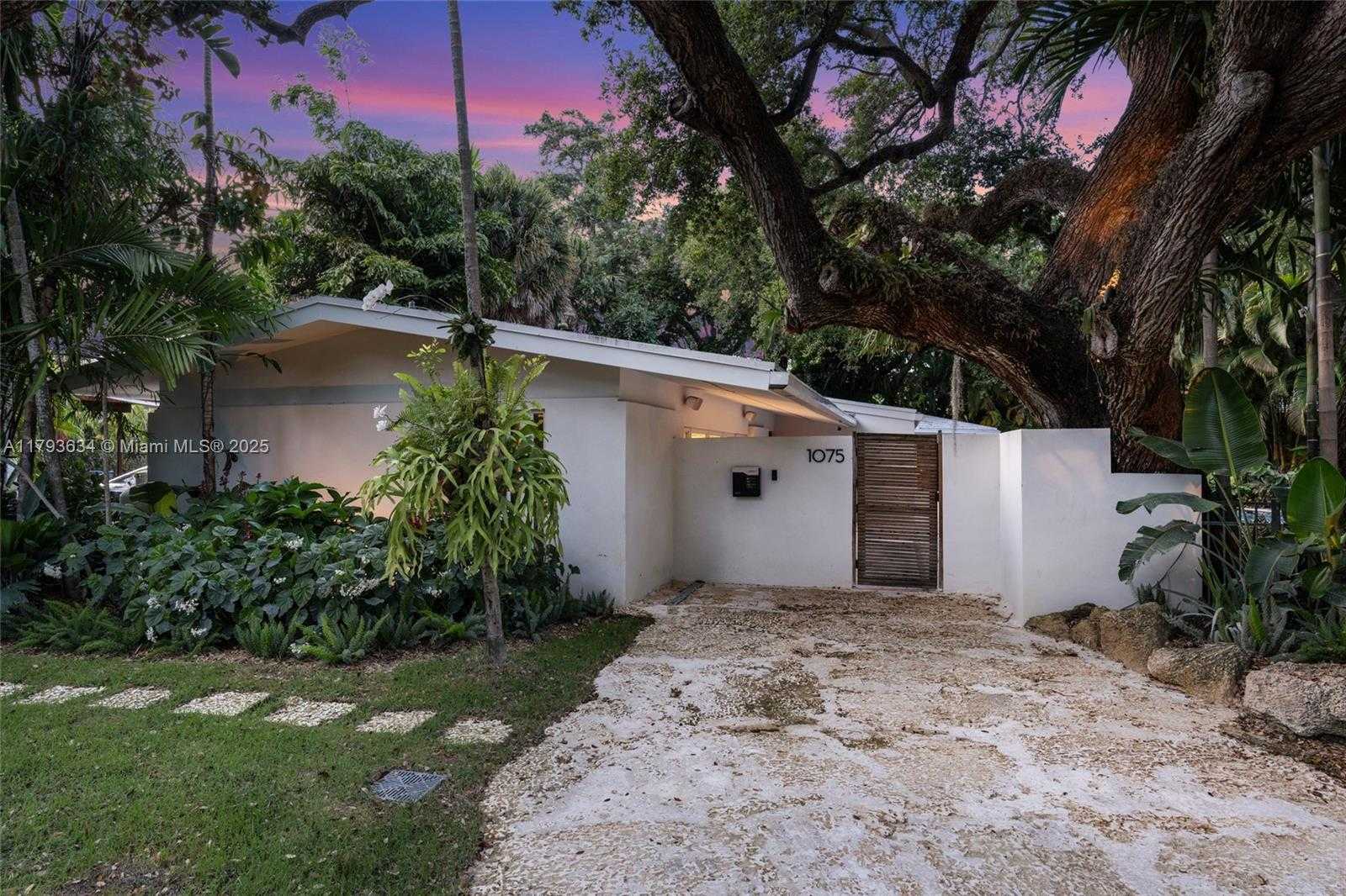 Small Image of 1075 NORTH EAST 99TH ST, Miami Shores Number 49