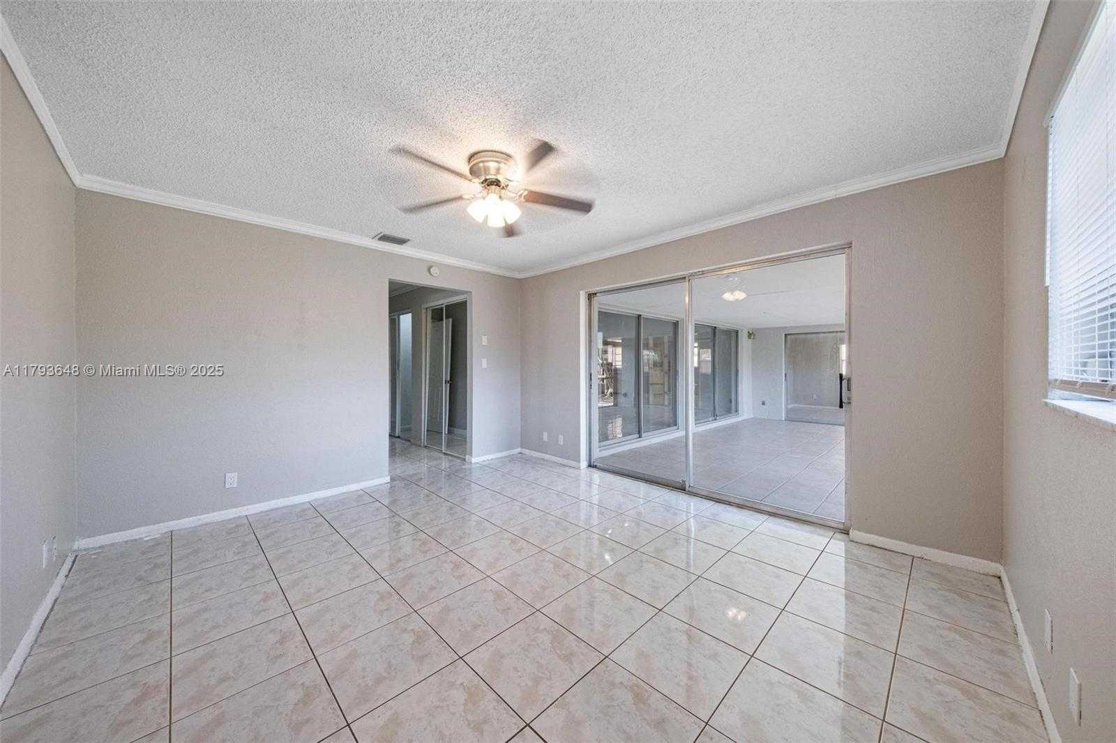 Small Image of 9330 NORTH WEST 39TH ST, Sunrise Number 24