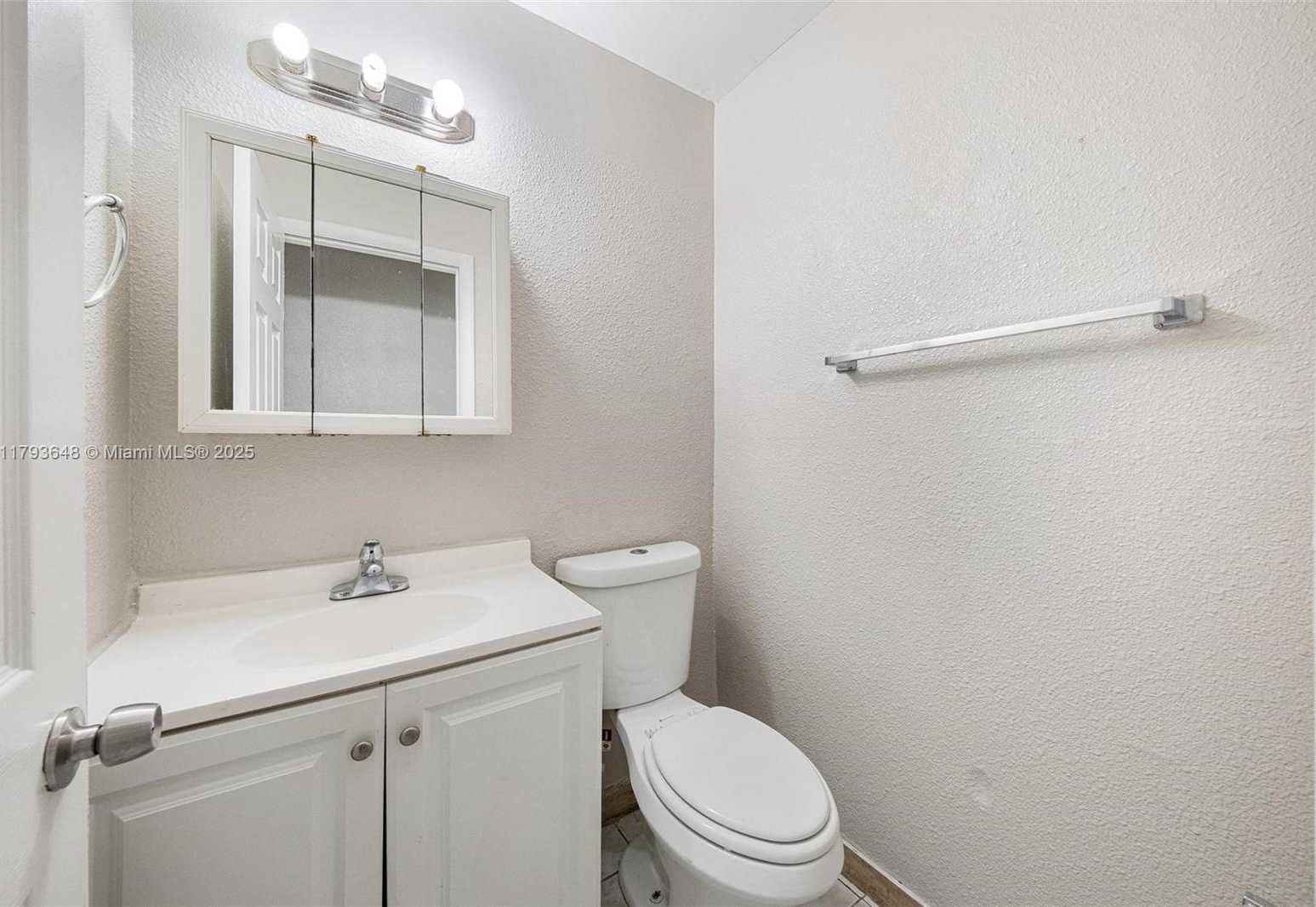 Small Image of 9330 NORTH WEST 39TH ST, Sunrise Number 25