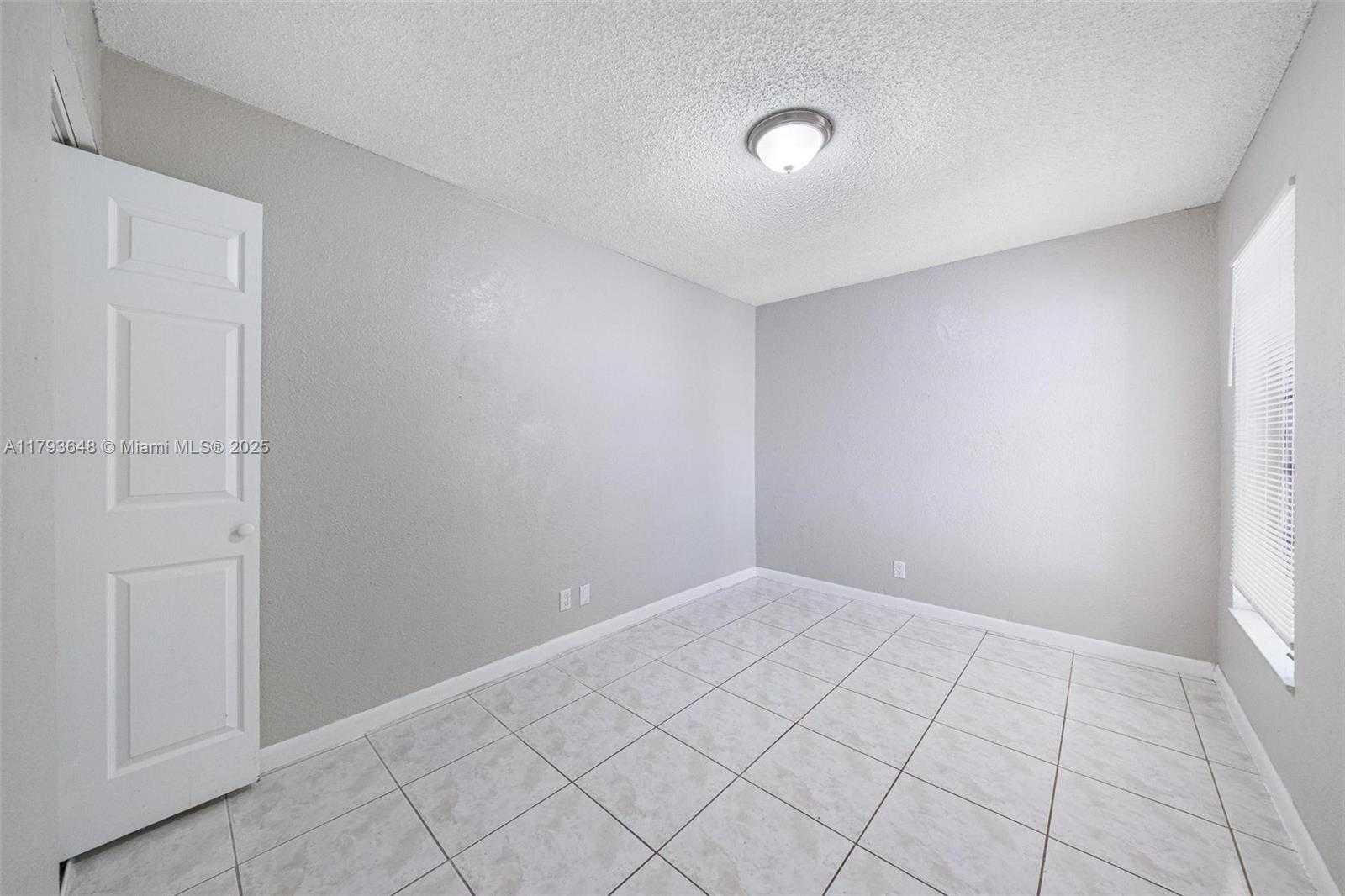 Small Image of 9330 NORTH WEST 39TH ST, Sunrise Number 26