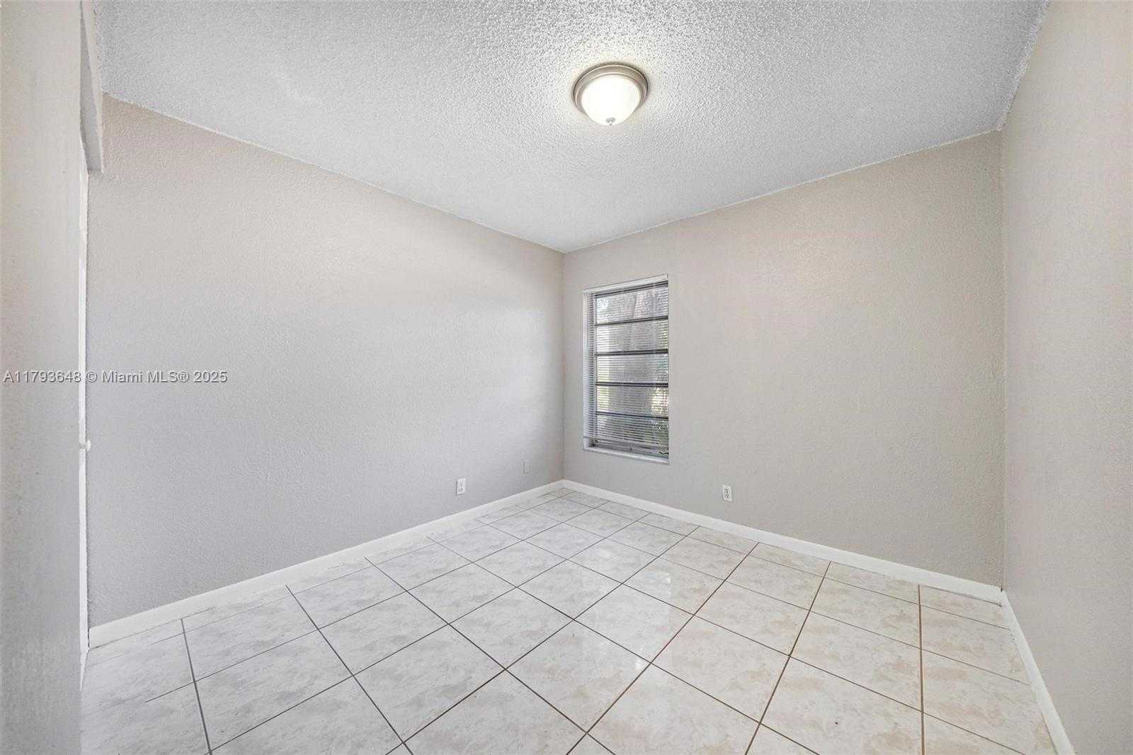 Small Image of 9330 NORTH WEST 39TH ST, Sunrise Number 31
