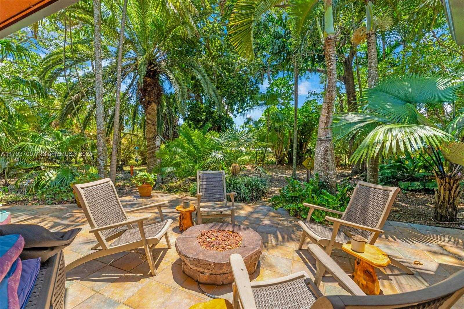 Small Image of 22800 SOUTH WEST 157TH AVE, Miami Number 8