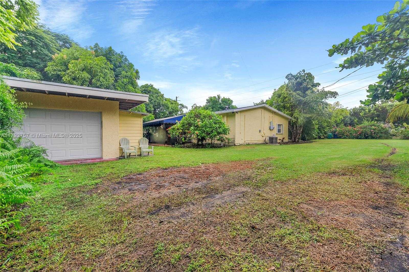 Small Image of 13101 SOUTH WEST 82ND AVE, Pinecrest Number 32
