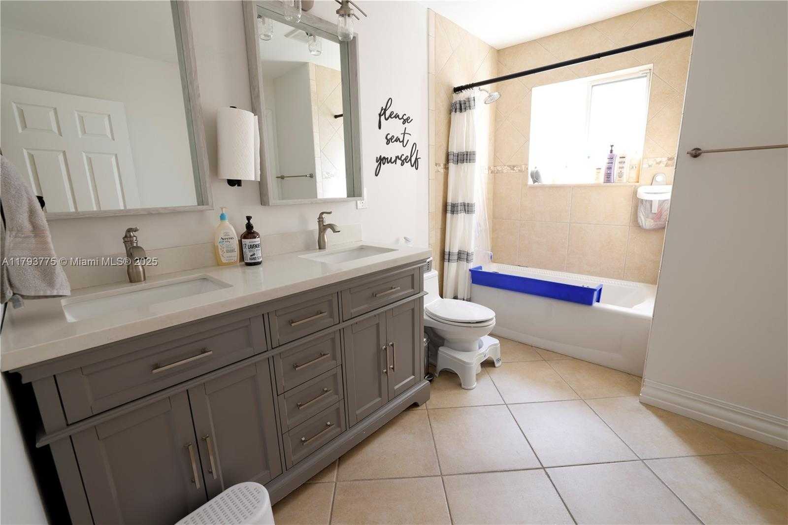 Small Image of 10181 NORTH WEST 4TH ST, Plantation Number 22
