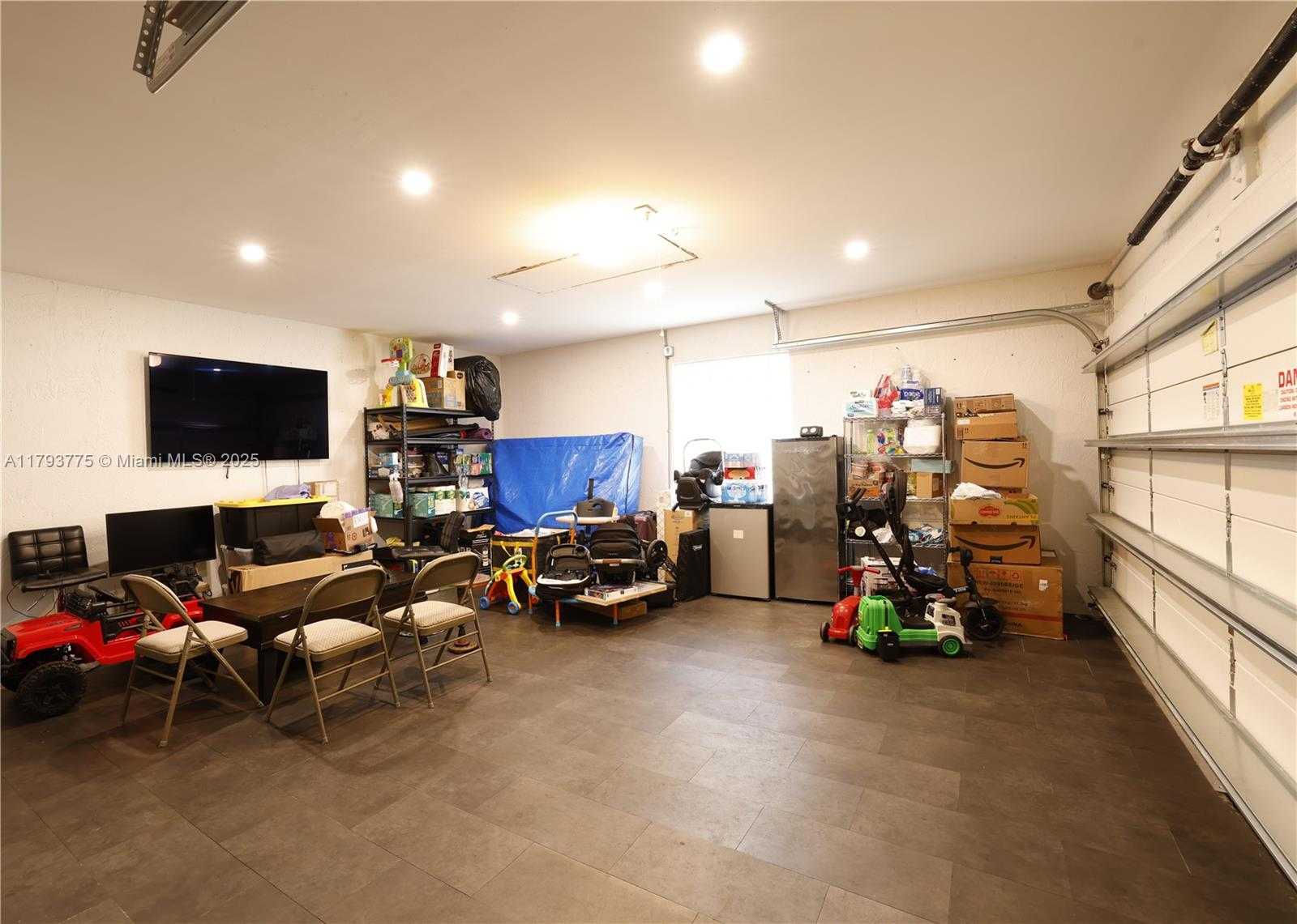 Small Image of 10181 NORTH WEST 4TH ST, Plantation Number 25