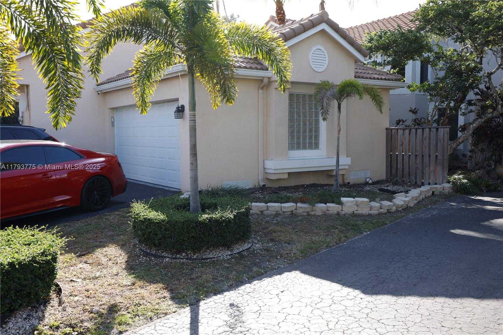 Small Image of 10181 NORTH WEST 4TH ST, Plantation Number 29