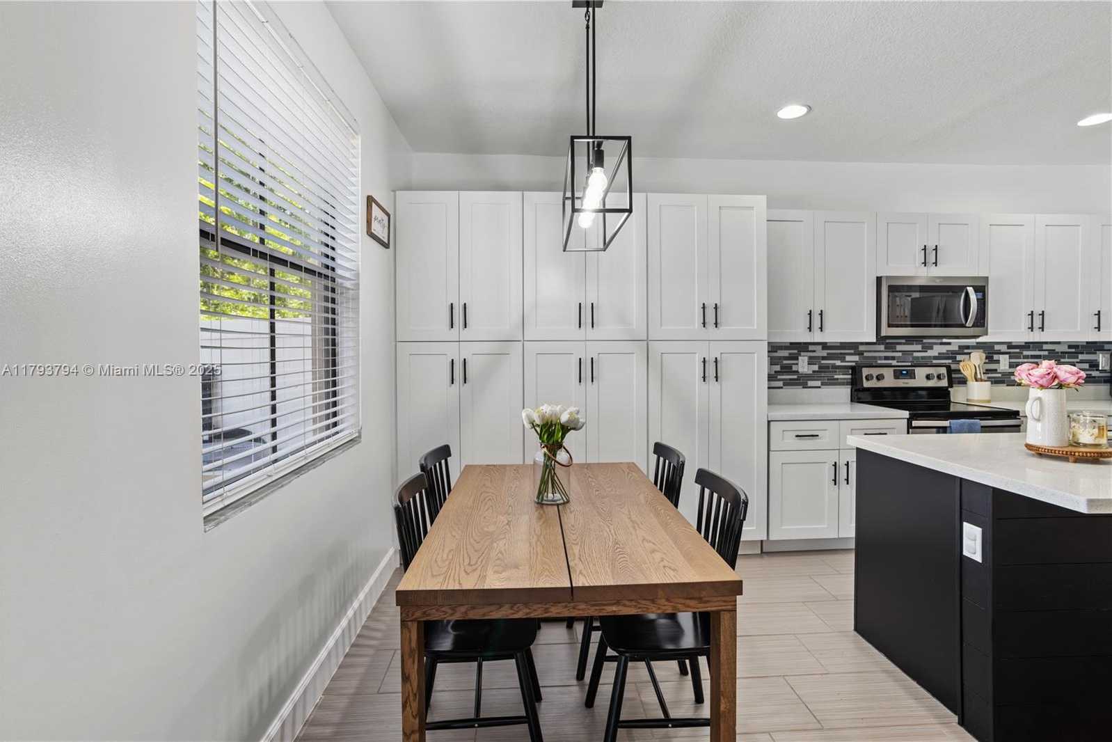 Small Image of 4859 NORTH WEST 55TH PL, Tamarac Number 5