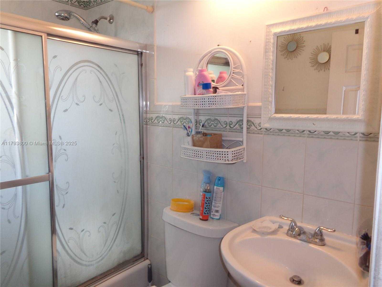 Small Image of 10020 DOMINICAN DR, Cutler Bay Number 19