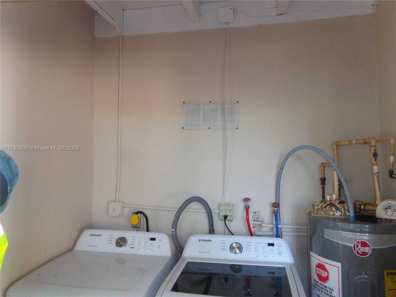 Small Image of 10020 DOMINICAN DR, Cutler Bay Number 28