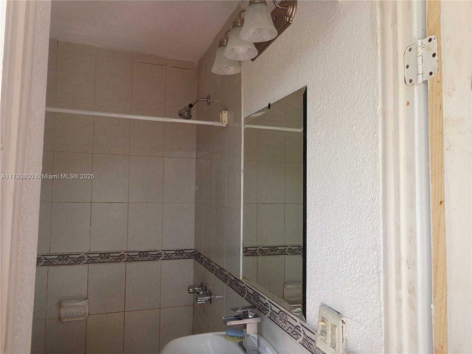 Small Image of 10020 DOMINICAN DR, Cutler Bay Number 30