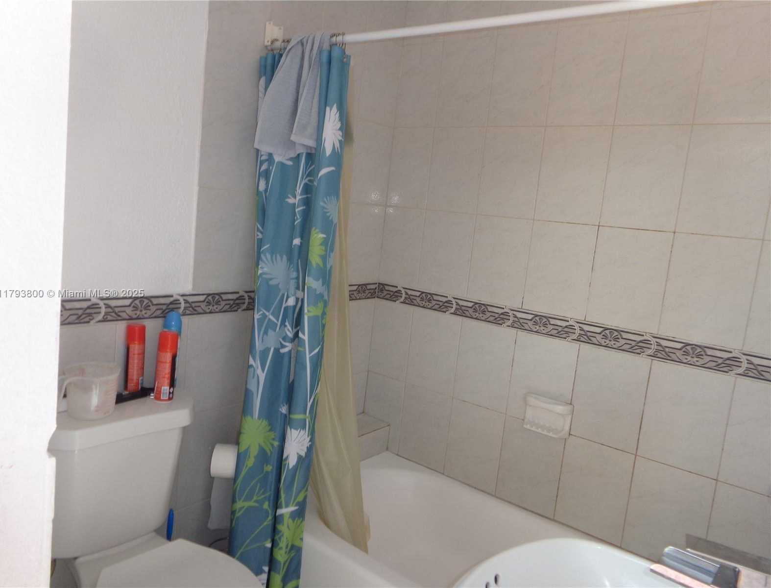 Small Image of 10020 DOMINICAN DR, Cutler Bay Number 32