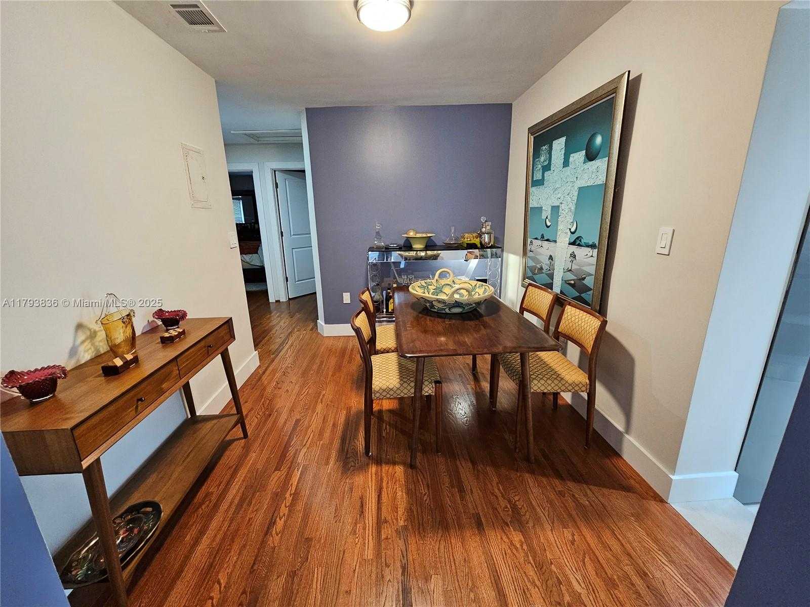 Small Image of 12120 NORTH EAST 11TH PL, North Miami Number 11