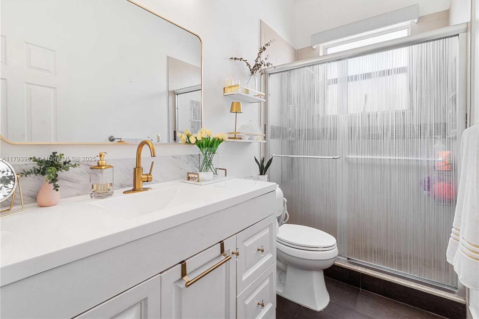 Small Image of 1046 SOUTH WEST 159TH WAY, Pembroke Pines Number 22