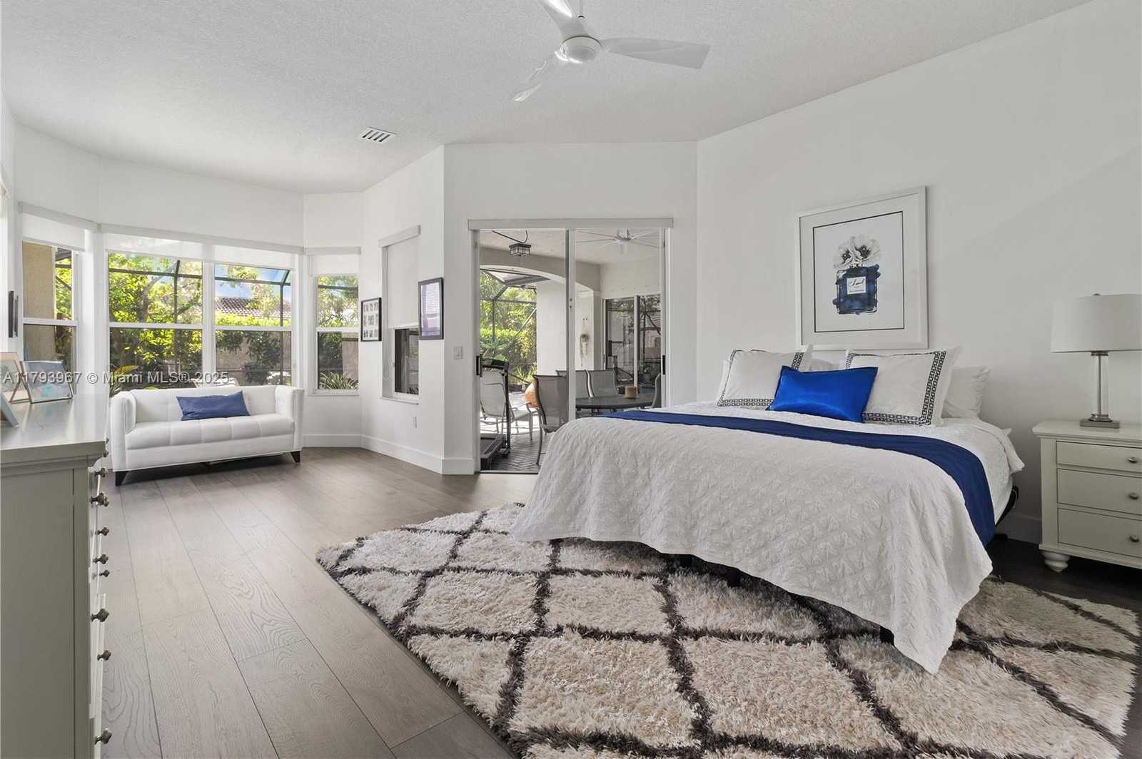 Small Image of 1046 SOUTH WEST 159TH WAY, Pembroke Pines Number 25