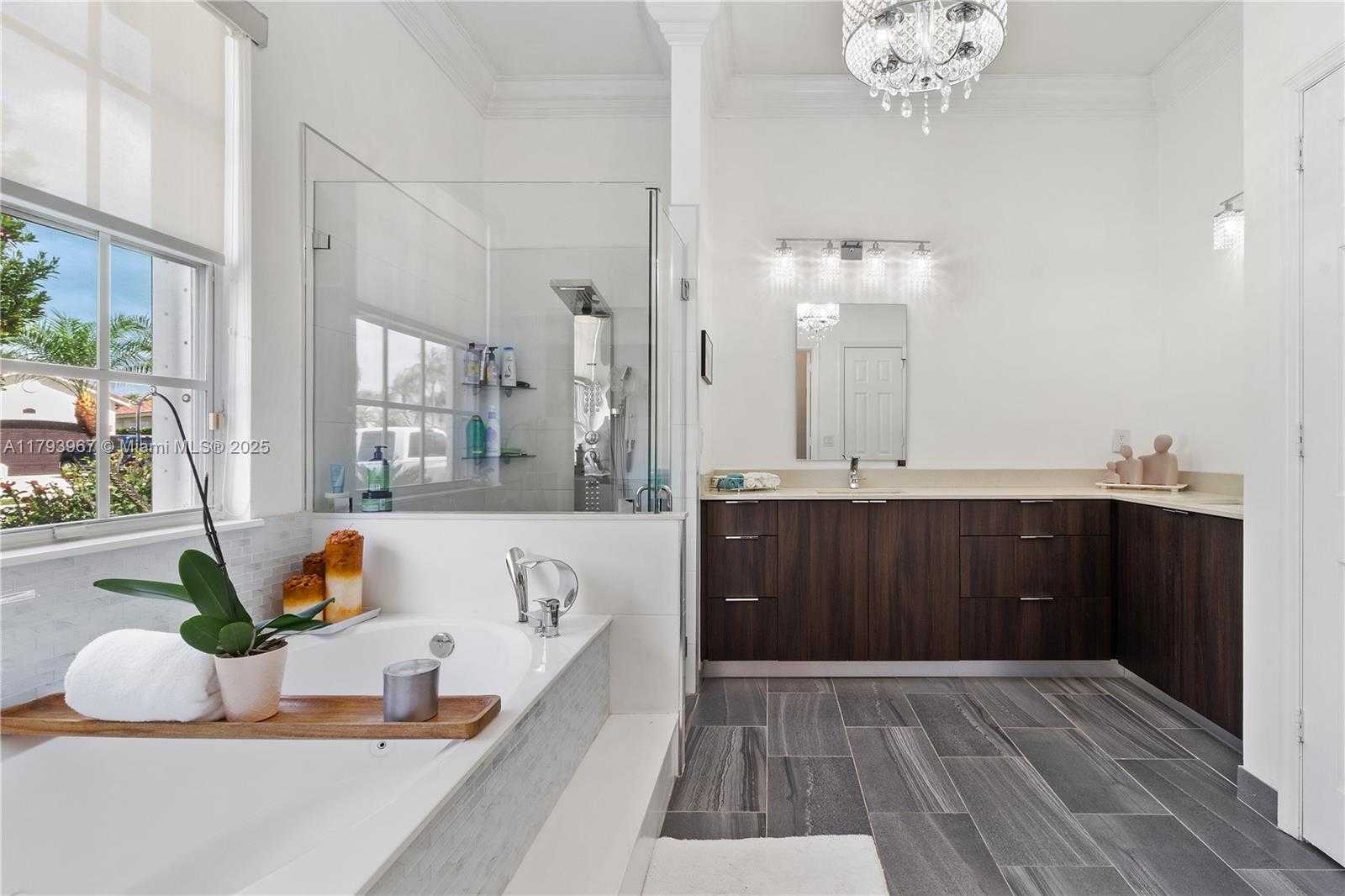 Small Image of 1046 SOUTH WEST 159TH WAY, Pembroke Pines Number 29