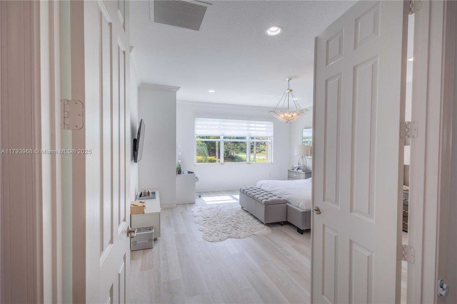 Small Image of 8292 TRIANA POINT AVE, Boynton Beach Number 34
