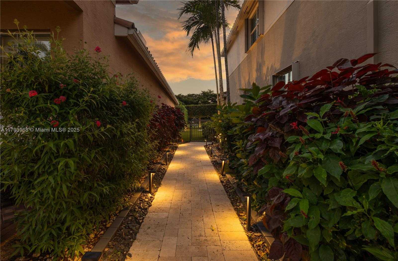 Small Image of 8292 TRIANA POINT AVE, Boynton Beach Number 44