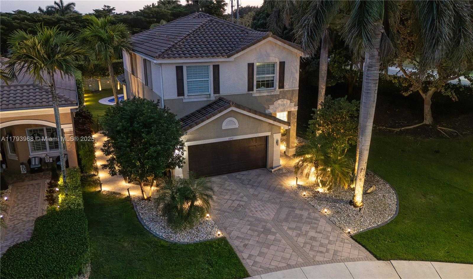 Small Image of 8292 TRIANA POINT AVE, Boynton Beach Number 54