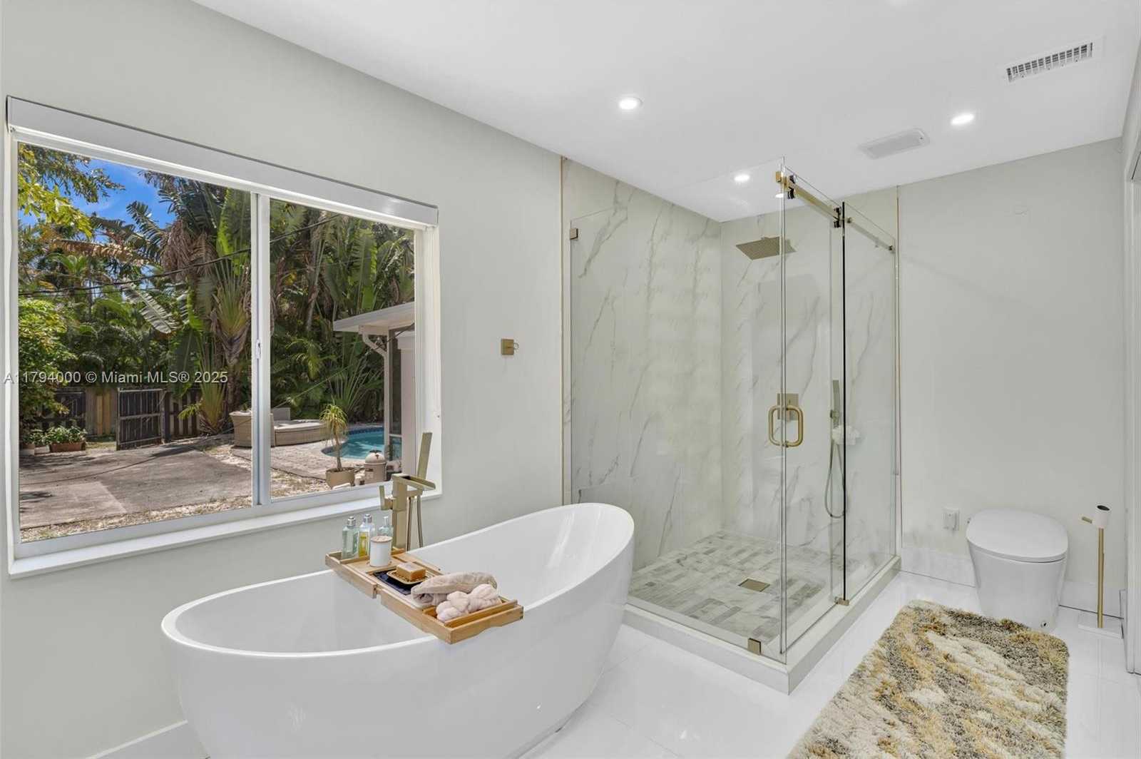 Small Image of 1402 FLETCHER ST, Hollywood Number 10