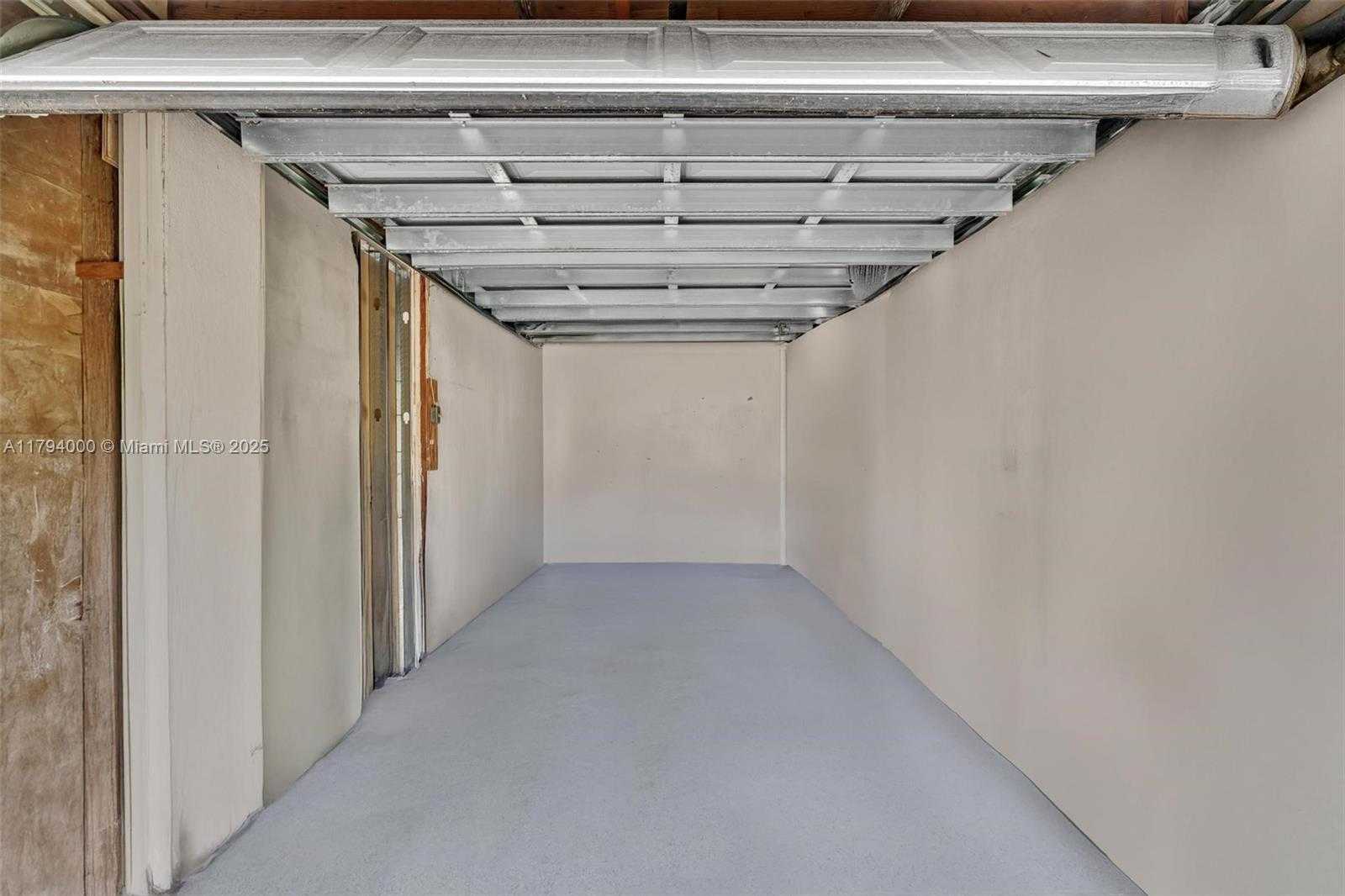 Small Image of 1402 FLETCHER ST, Hollywood Number 28