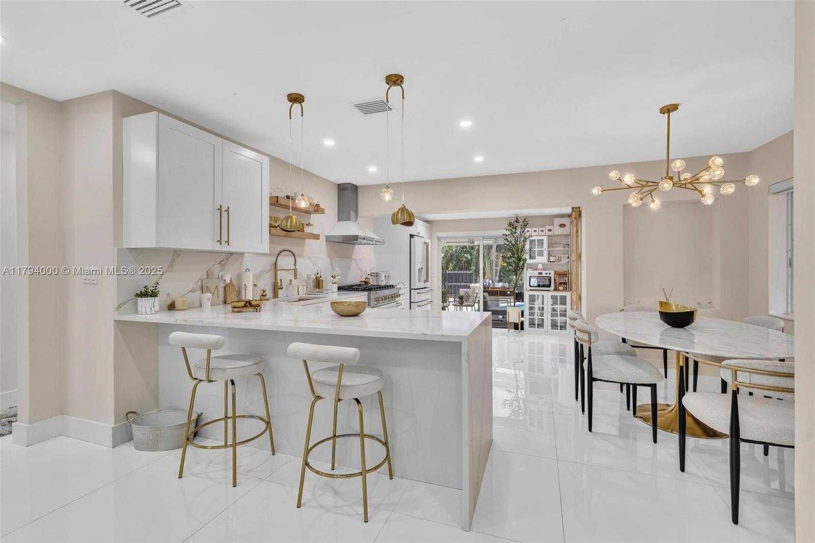 Small Image of 1402 FLETCHER ST, Hollywood Number 41