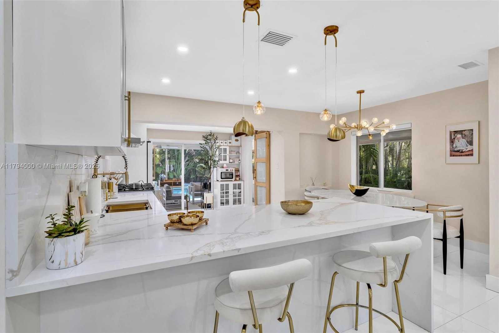 Small Image of 1402 FLETCHER ST, Hollywood Number 42