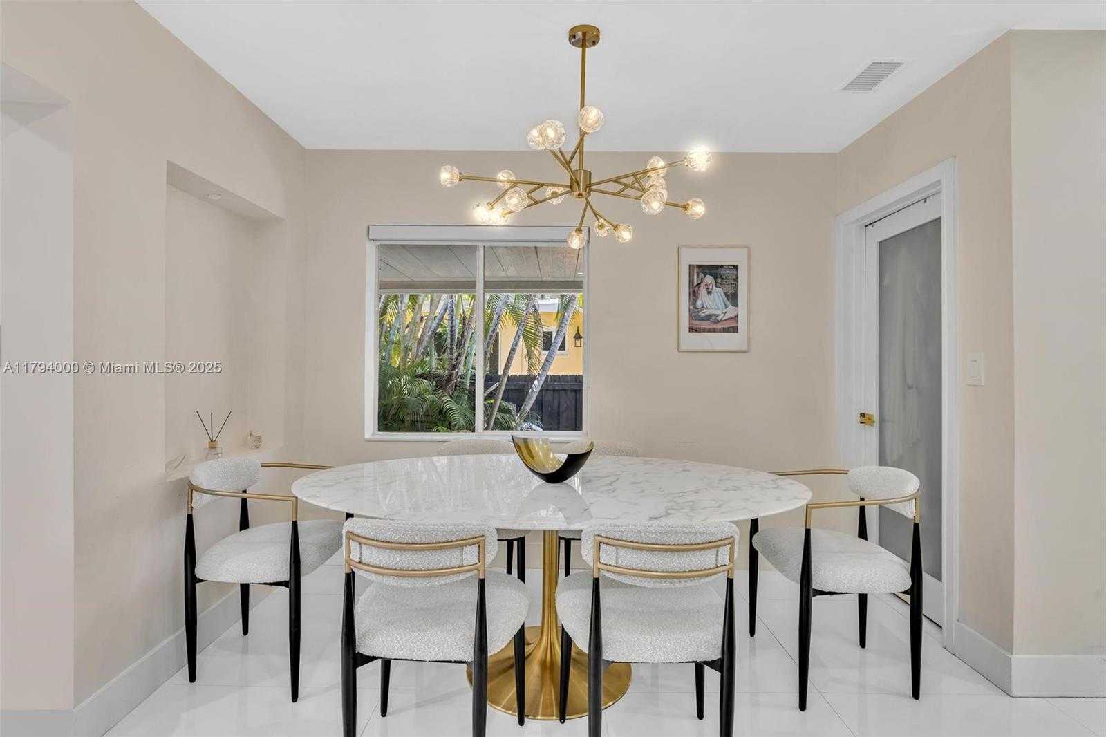 Small Image of 1402 FLETCHER ST, Hollywood Number 43