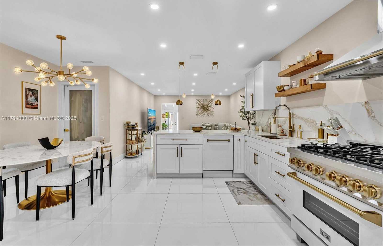 Small Image of 1402 FLETCHER ST, Hollywood Number 45