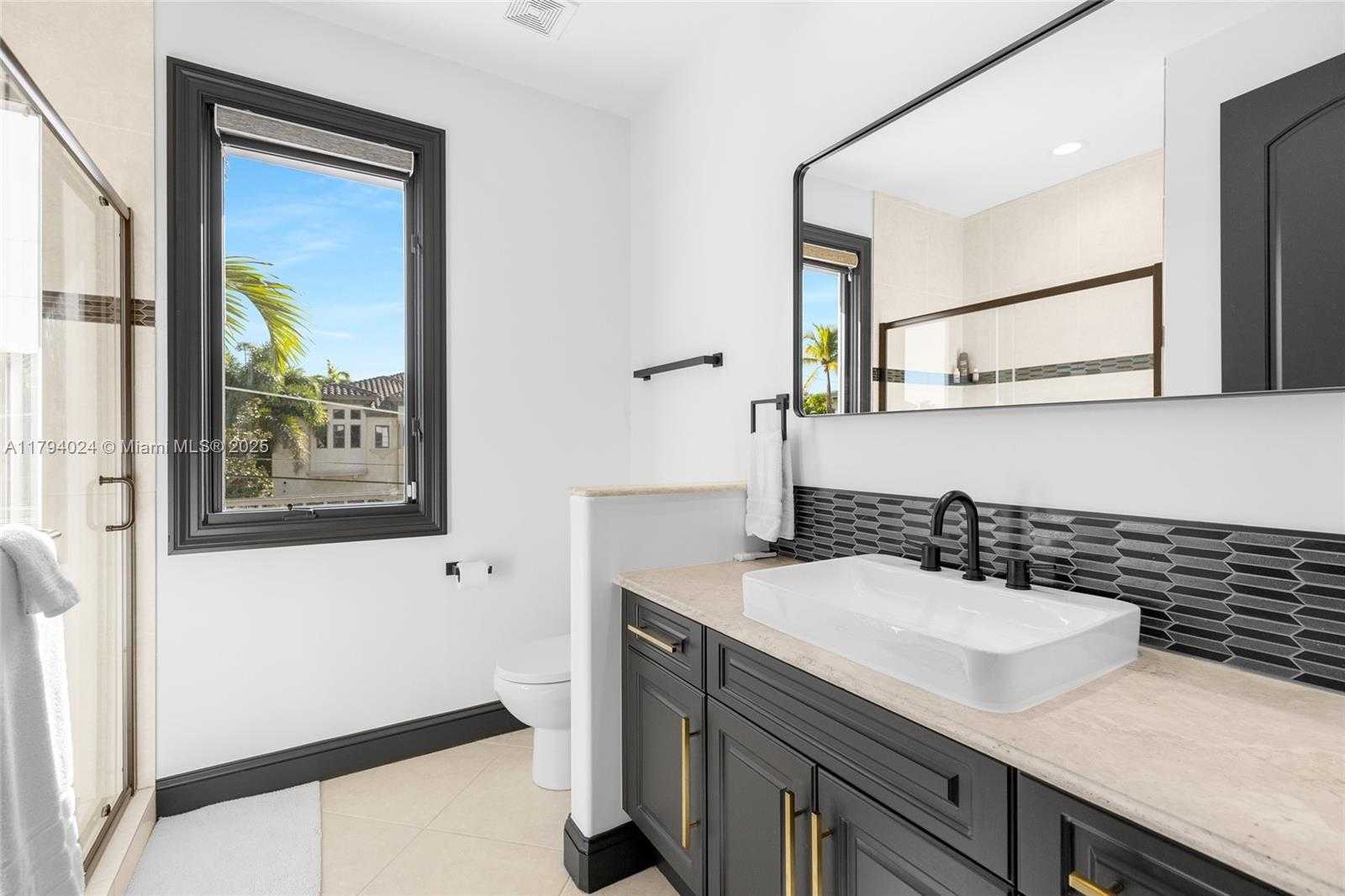 Small Image of 511 SAN MARCO DR, Fort Lauderdale Number 25