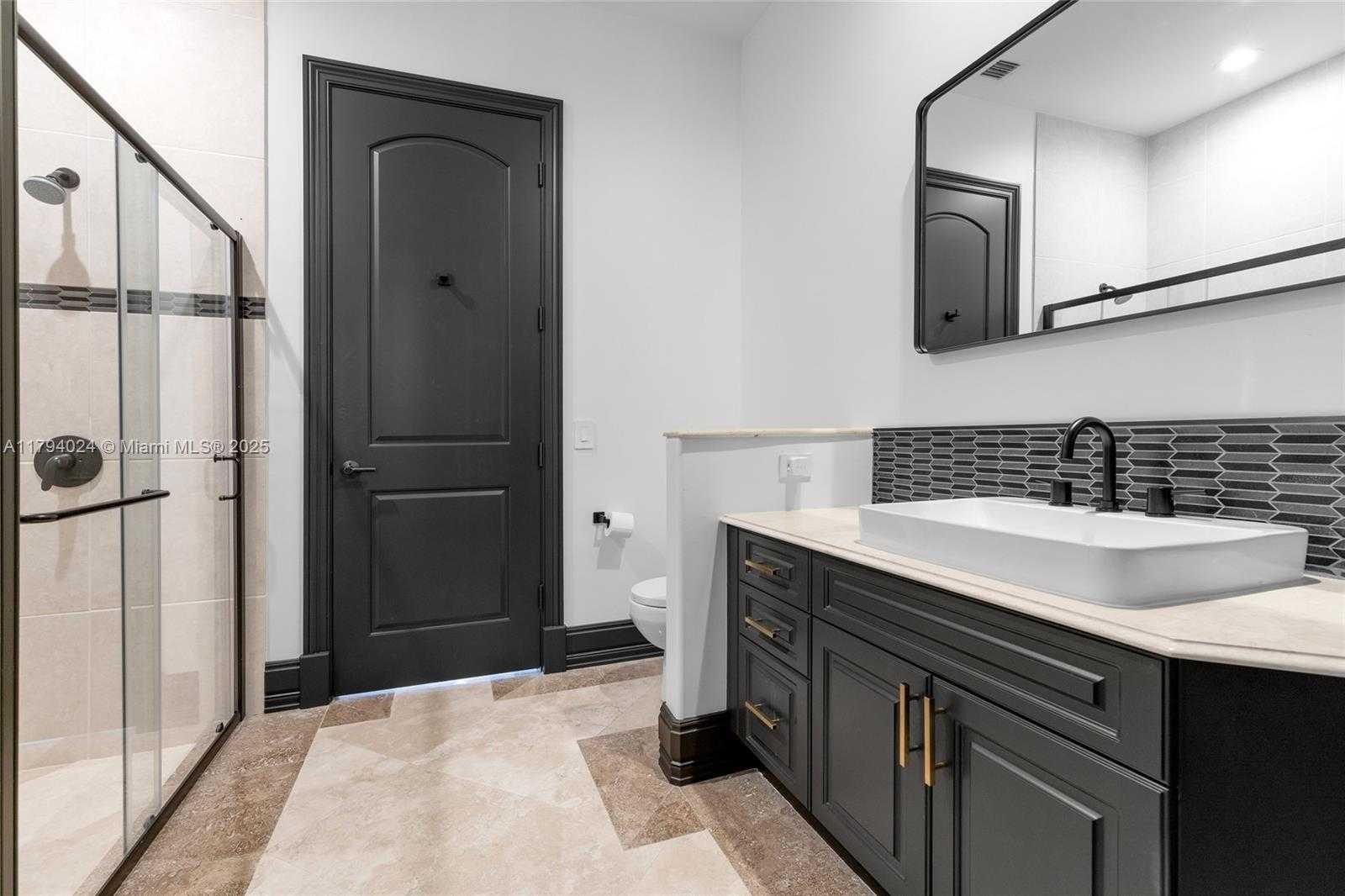 Small Image of 511 SAN MARCO DR, Fort Lauderdale Number 27