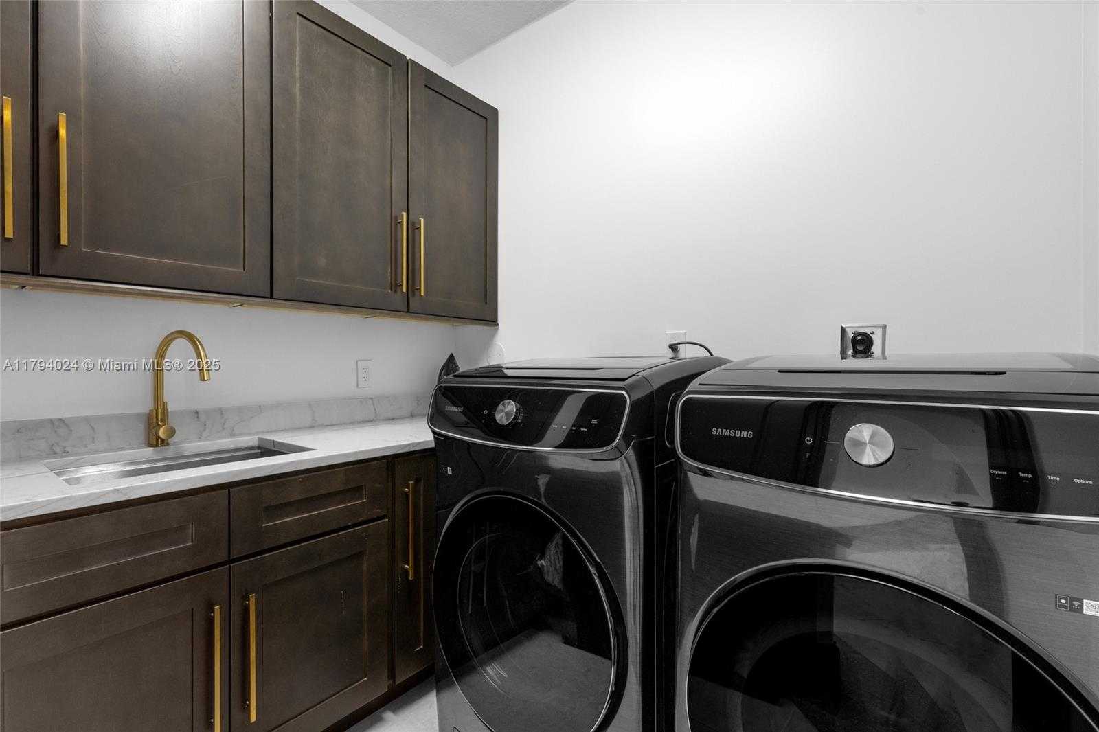 Small Image of 511 SAN MARCO DR, Fort Lauderdale Number 28