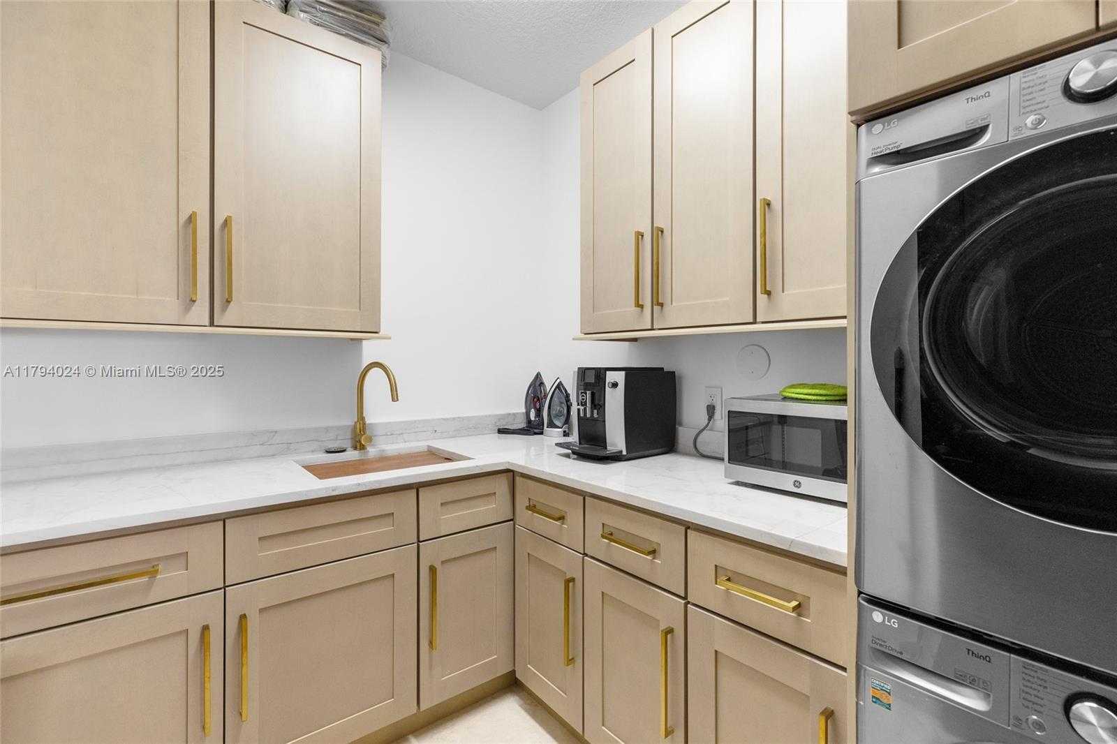 Small Image of 511 SAN MARCO DR, Fort Lauderdale Number 29